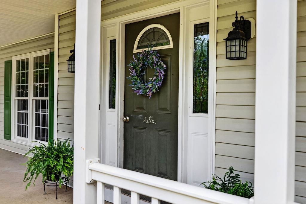 310 ARROWHEAD LN, STUARTS DRAFT, Virginia 24477, 4 Bedrooms Bedrooms, ,2 BathroomsBathrooms,Residential,310 ARROWHEAD LN,679608 MLS # 679608 310 ARROWHEAD LN, STUARTS DRAFT, Virginia 24477, 4 Bedrooms Bedrooms, ,2 BathroomsBathrooms,Residential,310 ARROWHEAD LN,679608 MLS # 679608