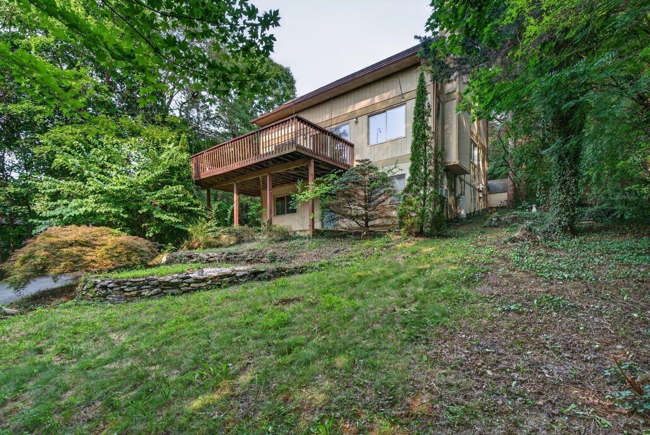 1170 LINCOLNSHIRE DR, ROCKINGHAM, Virginia 22802, 4 Bedrooms Bedrooms, ,4 BathroomsBathrooms,Residential,1170 LINCOLNSHIRE DR,679609 MLS # 679609 1170 LINCOLNSHIRE DR, ROCKINGHAM, Virginia 22802, 4 Bedrooms Bedrooms, ,4 BathroomsBathrooms,Residential,1170 LINCOLNSHIRE DR,679609 MLS # 679609