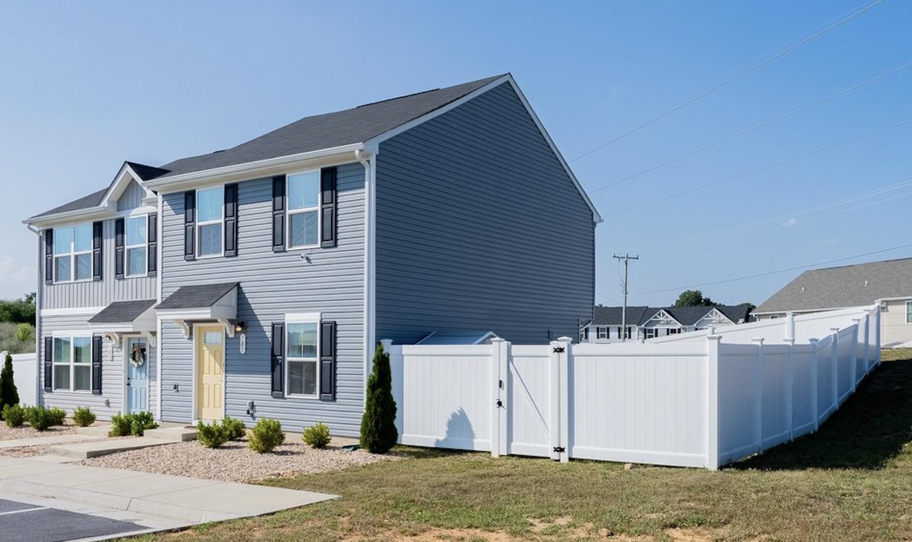 785 CARSON CIR, GROTTOES, Virginia 24441, 3 Bedrooms Bedrooms, ,2 BathroomsBathrooms,Residential,785 CARSON CIR,679610 MLS # 679610 785 CARSON CIR, GROTTOES, Virginia 24441, 3 Bedrooms Bedrooms, ,2 BathroomsBathrooms,Residential,785 CARSON CIR,679610 MLS # 679610