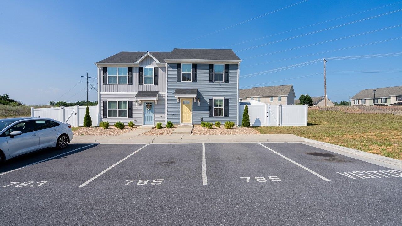 785 CARSON CIR, GROTTOES, Virginia 24441, 3 Bedrooms Bedrooms, ,2 BathroomsBathrooms,Residential,785 CARSON CIR,679610 MLS # 679610 785 CARSON CIR, GROTTOES, Virginia 24441, 3 Bedrooms Bedrooms, ,2 BathroomsBathrooms,Residential,785 CARSON CIR,679610 MLS # 679610