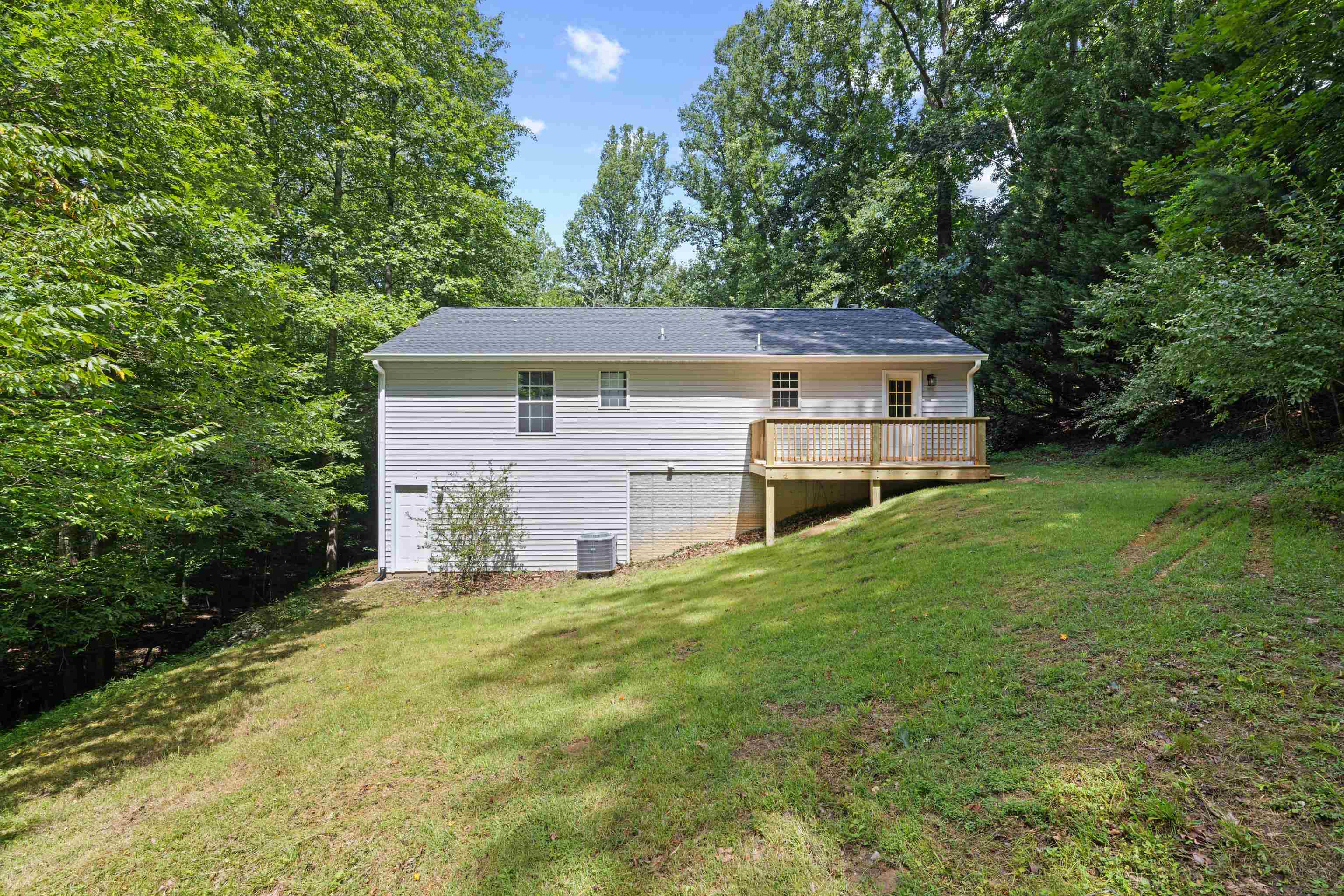 398 GERANIUM RD, RUCKERSVILLE, Virginia 22968, 3 Bedrooms Bedrooms, ,3 BathroomsBathrooms,Residential,398 GERANIUM RD,679614 MLS # 679614