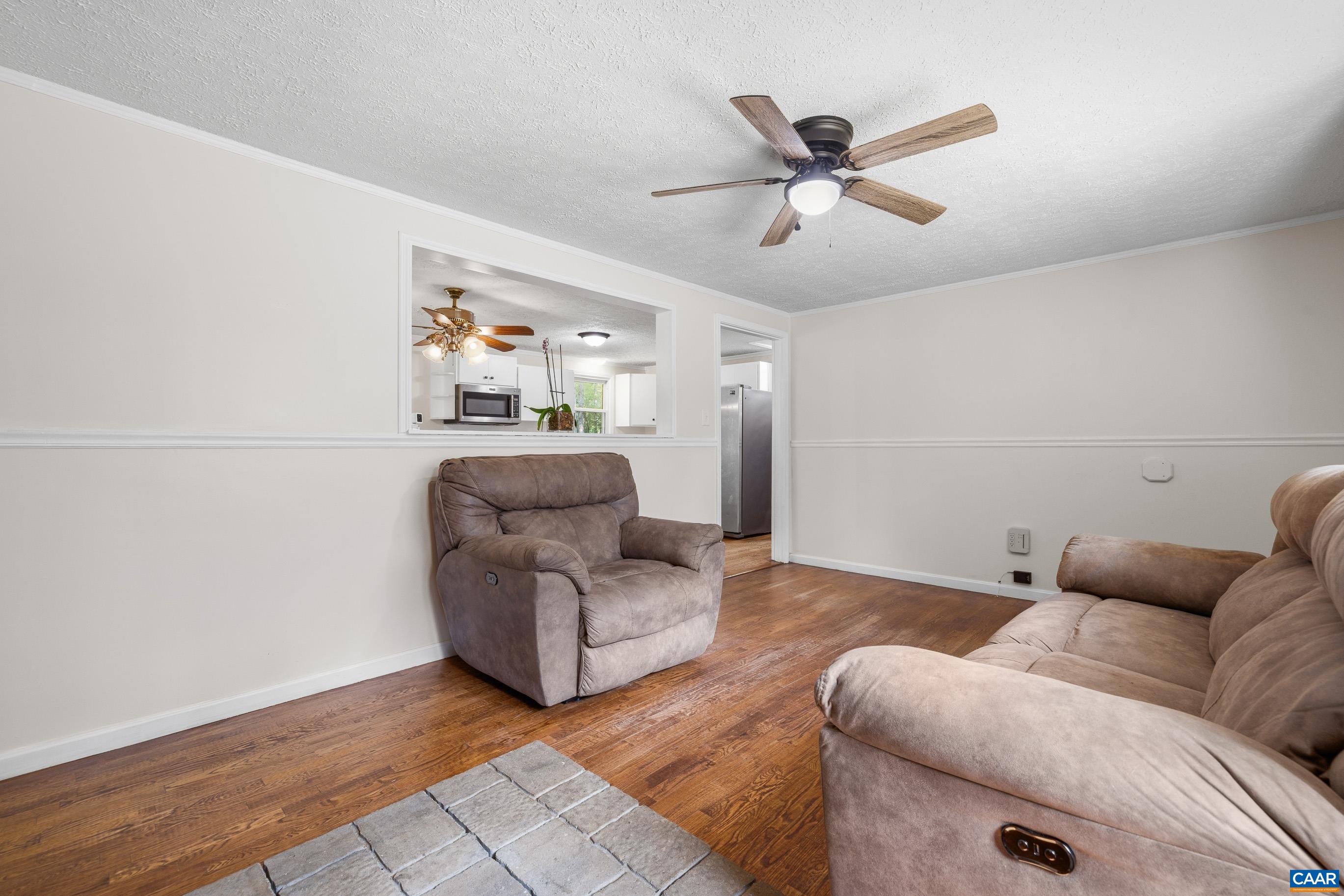 6968 VIRGINIA RIDGE RD, DYKE, Virginia 22935, 3 Bedrooms Bedrooms, ,1 BathroomBathrooms,Residential,6968 VIRGINIA RIDGE RD,679617 MLS # 679617 6968 VIRGINIA RIDGE RD, DYKE, Virginia 22935, 3 Bedrooms Bedrooms, ,1 BathroomBathrooms,Residential,6968 VIRGINIA RIDGE RD,679617 MLS # 679617