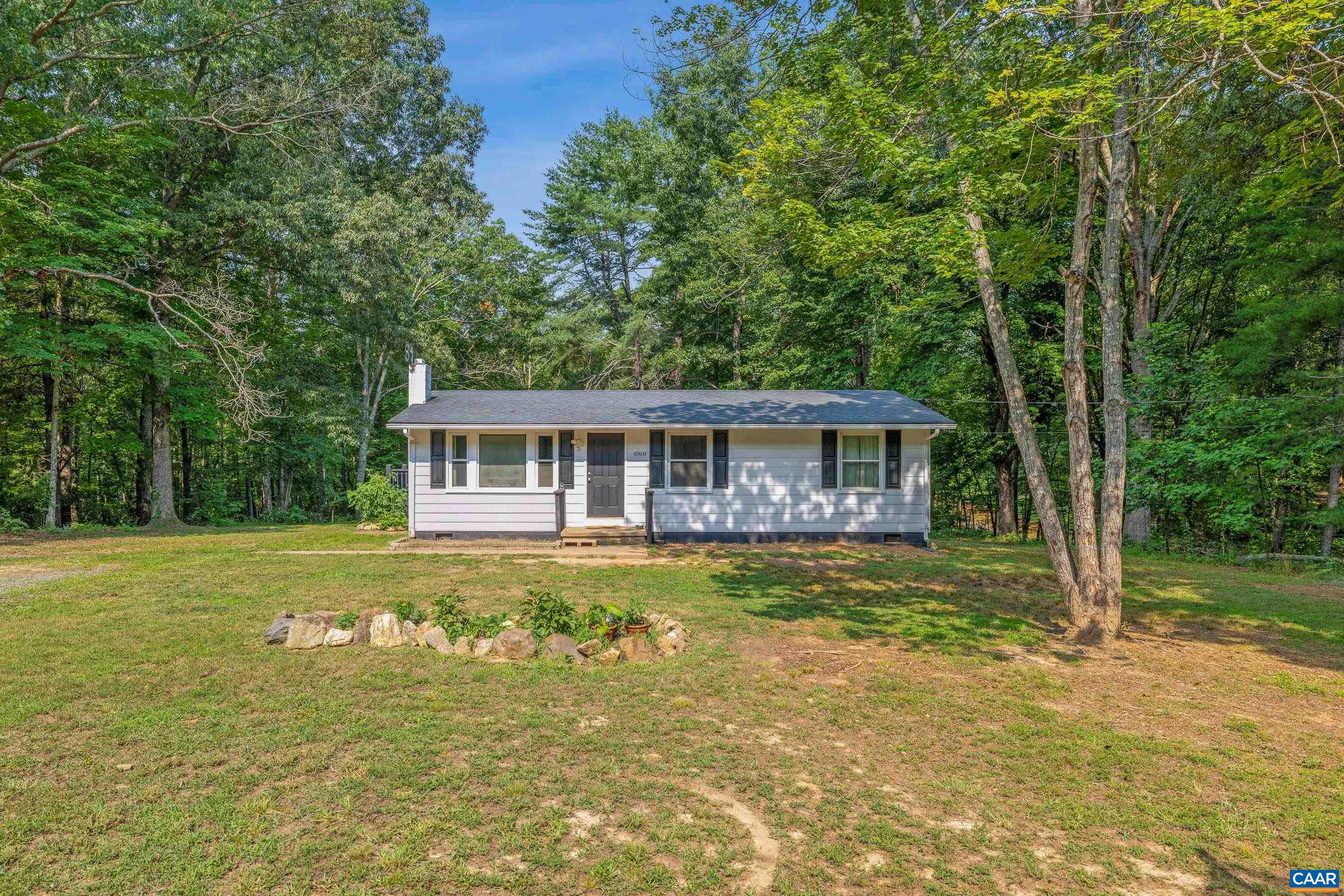 6968 VIRGINIA RIDGE RD, DYKE, Virginia 22935, 3 Bedrooms Bedrooms, ,1 BathroomBathrooms,Residential,6968 VIRGINIA RIDGE RD,679617 MLS # 679617 6968 VIRGINIA RIDGE RD, DYKE, Virginia 22935, 3 Bedrooms Bedrooms, ,1 BathroomBathrooms,Residential,6968 VIRGINIA RIDGE RD,679617 MLS # 679617
