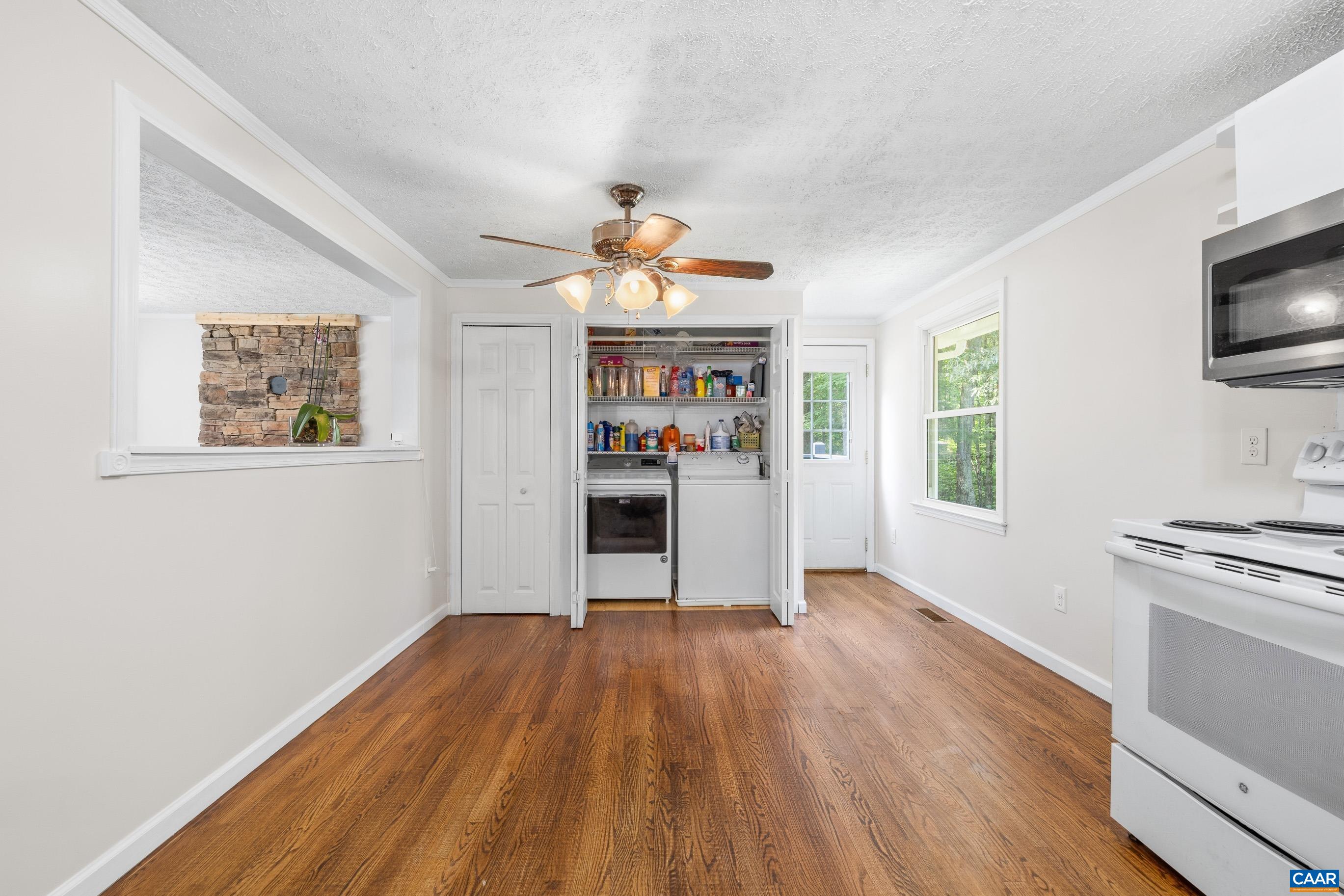 6968 VIRGINIA RIDGE RD, DYKE, Virginia 22935, 3 Bedrooms Bedrooms, ,1 BathroomBathrooms,Residential,6968 VIRGINIA RIDGE RD,679617 MLS # 679617 6968 VIRGINIA RIDGE RD, DYKE, Virginia 22935, 3 Bedrooms Bedrooms, ,1 BathroomBathrooms,Residential,6968 VIRGINIA RIDGE RD,679617 MLS # 679617