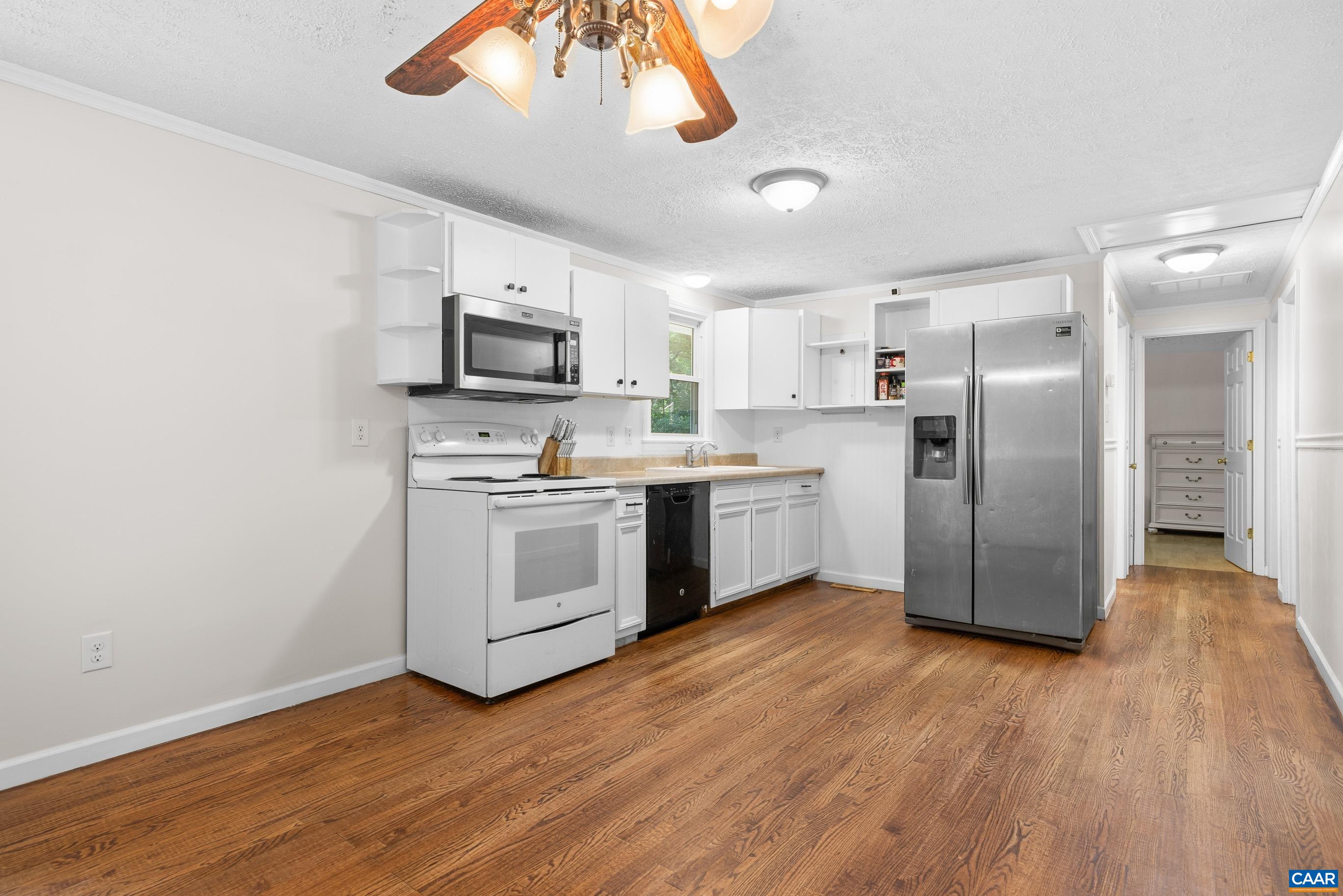 6968 VIRGINIA RIDGE RD, DYKE, Virginia 22935, 3 Bedrooms Bedrooms, ,1 BathroomBathrooms,Residential,6968 VIRGINIA RIDGE RD,679617 MLS # 679617 6968 VIRGINIA RIDGE RD, DYKE, Virginia 22935, 3 Bedrooms Bedrooms, ,1 BathroomBathrooms,Residential,6968 VIRGINIA RIDGE RD,679617 MLS # 679617