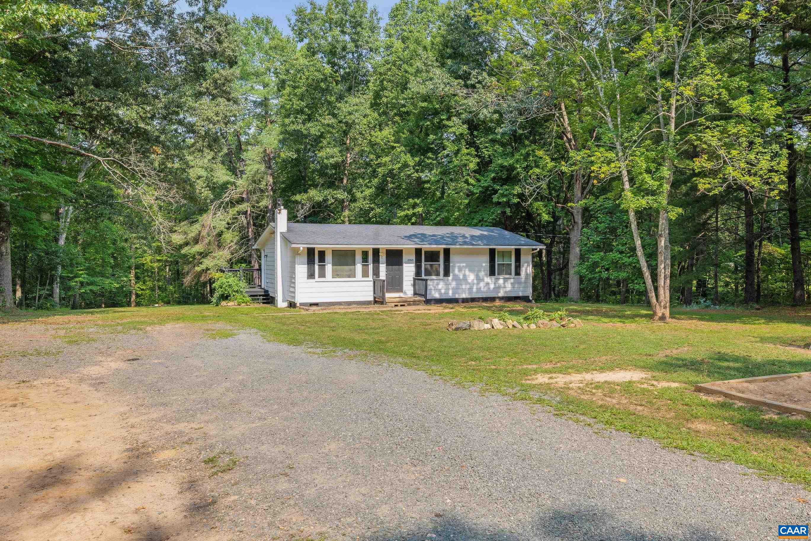6968 VIRGINIA RIDGE RD, DYKE, Virginia 22935, 3 Bedrooms Bedrooms, ,1 BathroomBathrooms,Residential,6968 VIRGINIA RIDGE RD,679617 MLS # 679617 6968 VIRGINIA RIDGE RD, DYKE, Virginia 22935, 3 Bedrooms Bedrooms, ,1 BathroomBathrooms,Residential,6968 VIRGINIA RIDGE RD,679617 MLS # 679617