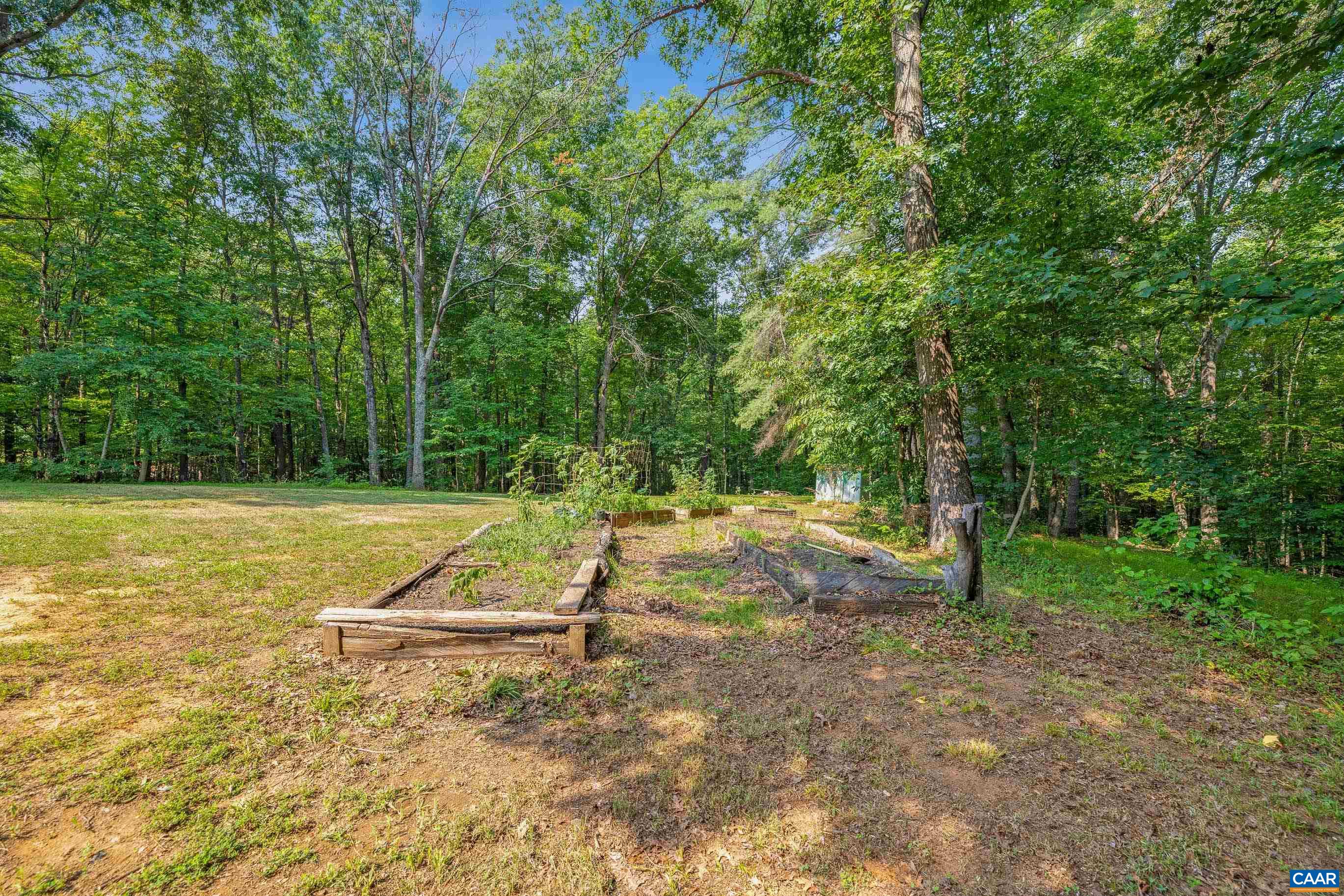 6968 VIRGINIA RIDGE RD, DYKE, Virginia 22935, 3 Bedrooms Bedrooms, ,1 BathroomBathrooms,Residential,6968 VIRGINIA RIDGE RD,679617 MLS # 679617 6968 VIRGINIA RIDGE RD, DYKE, Virginia 22935, 3 Bedrooms Bedrooms, ,1 BathroomBathrooms,Residential,6968 VIRGINIA RIDGE RD,679617 MLS # 679617