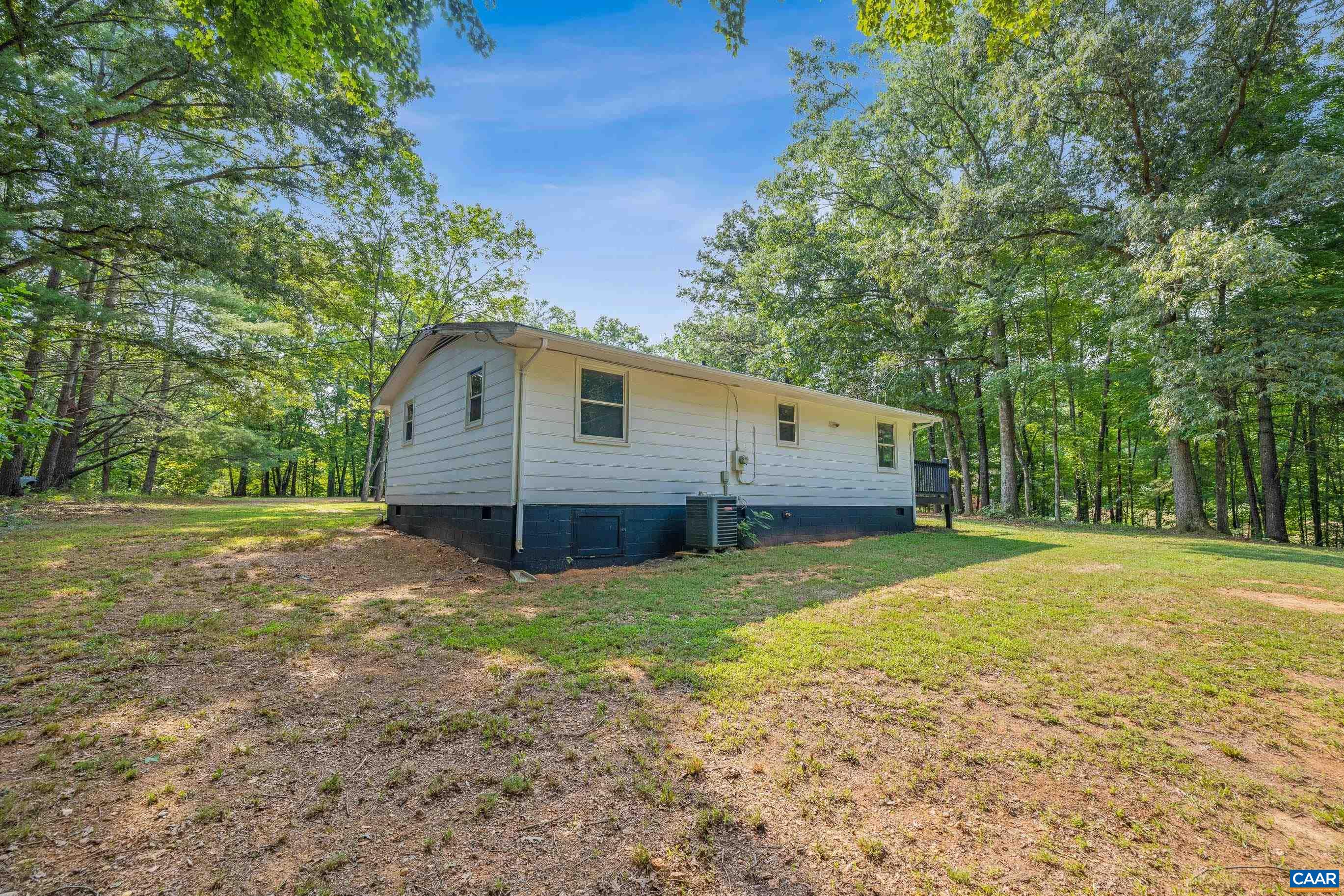 6968 VIRGINIA RIDGE RD, DYKE, Virginia 22935, 3 Bedrooms Bedrooms, ,1 BathroomBathrooms,Residential,6968 VIRGINIA RIDGE RD,679617 MLS # 679617 6968 VIRGINIA RIDGE RD, DYKE, Virginia 22935, 3 Bedrooms Bedrooms, ,1 BathroomBathrooms,Residential,6968 VIRGINIA RIDGE RD,679617 MLS # 679617