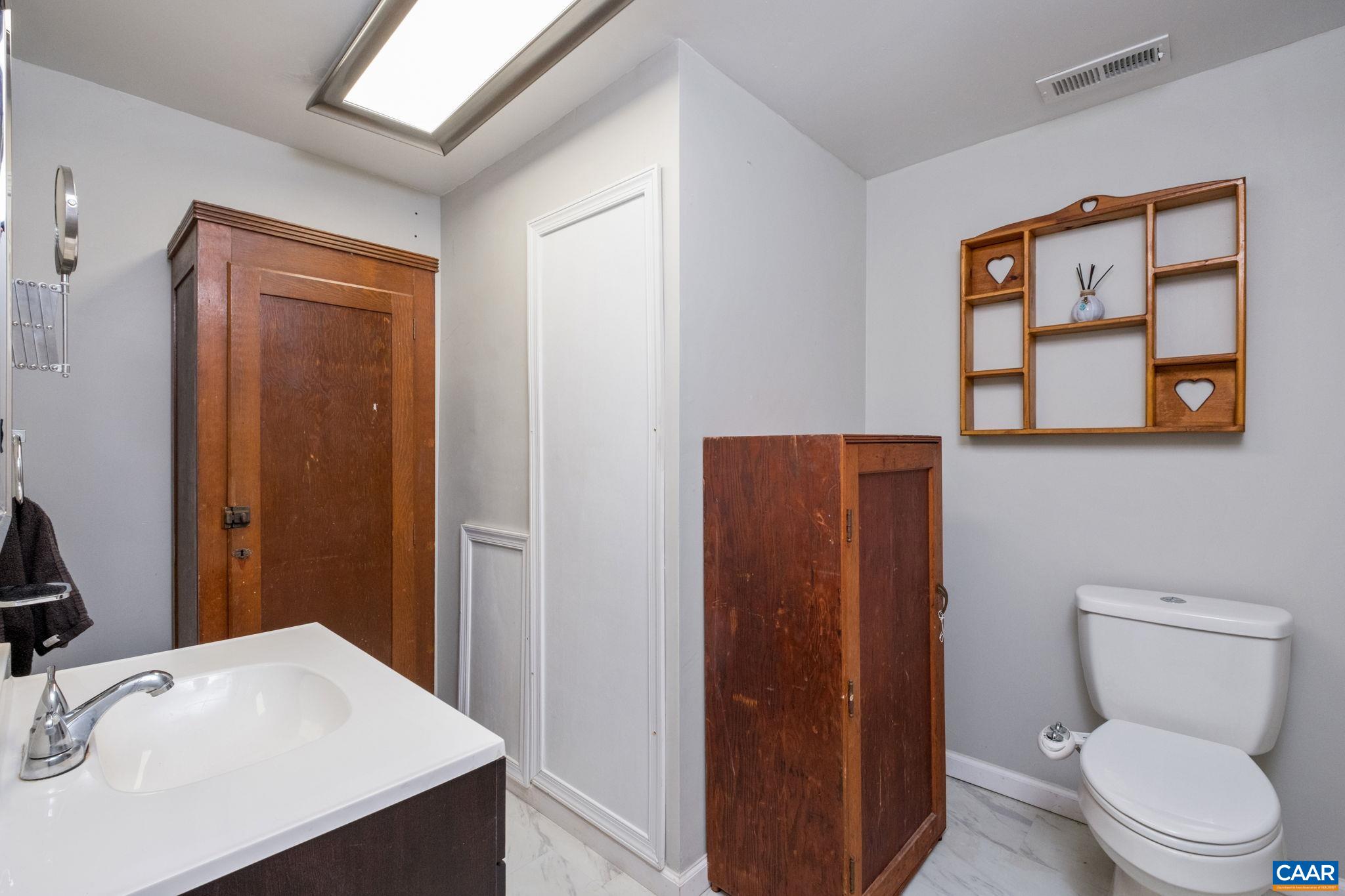 4710 AMICUS RD, RUCKERSVILLE, Virginia 22968, 3 Bedrooms Bedrooms, ,2 BathroomsBathrooms,Residential,4710 AMICUS RD,679620 MLS # 679620 4710 AMICUS RD, RUCKERSVILLE, Virginia 22968, 3 Bedrooms Bedrooms, ,2 BathroomsBathrooms,Residential,4710 AMICUS RD,679620 MLS # 679620