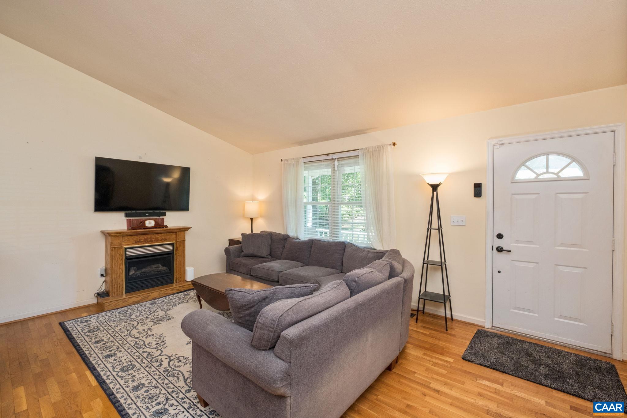4710 AMICUS RD, RUCKERSVILLE, Virginia 22968, 3 Bedrooms Bedrooms, ,2 BathroomsBathrooms,Residential,4710 AMICUS RD,679620 MLS # 679620 4710 AMICUS RD, RUCKERSVILLE, Virginia 22968, 3 Bedrooms Bedrooms, ,2 BathroomsBathrooms,Residential,4710 AMICUS RD,679620 MLS # 679620