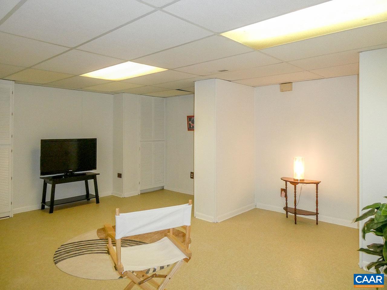 1407 BAKER ST, CHARLOTTESVILLE, Virginia 22903, 4 Bedrooms Bedrooms, ,2 BathroomsBathrooms,Residential,1407 BAKER ST,679623 MLS # 679623 1407 BAKER ST, CHARLOTTESVILLE, Virginia 22903, 4 Bedrooms Bedrooms, ,2 BathroomsBathrooms,Residential,1407 BAKER ST,679623 MLS # 679623