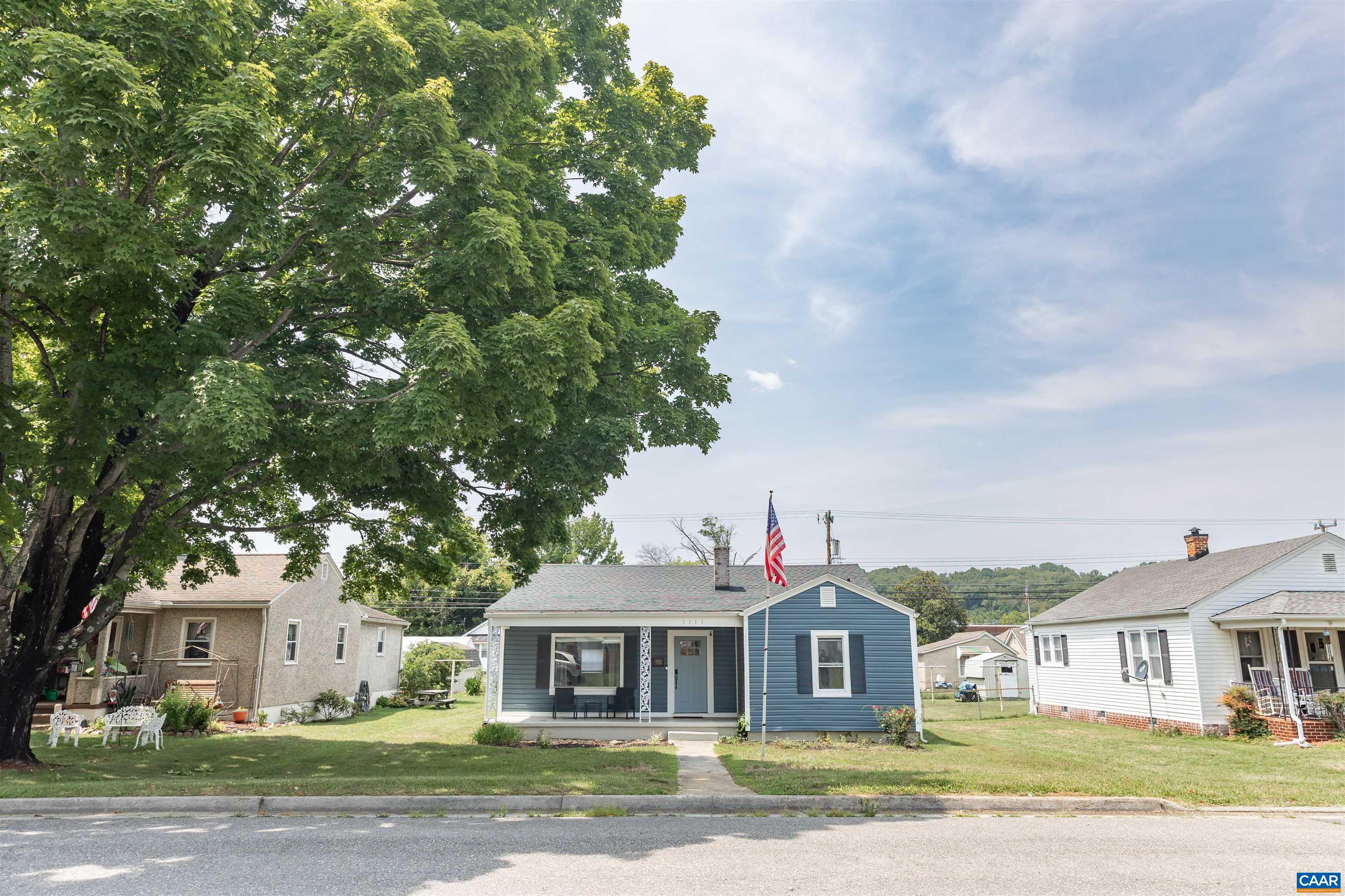 1213 WOODLAND AVE, BUENA VISTA, Virginia 24416, 2 Bedrooms Bedrooms, ,2 BathroomsBathrooms,Residential,Tax map #47- 1- 2- 35- 18; 18 23 272 1213 Parcel,1213 WOODLAND AVE,679625 MLS # 679625 1213 WOODLAND AVE, BUENA VISTA, Virginia 24416, 2 Bedrooms Bedrooms, ,2 BathroomsBathrooms,Residential,Tax map #47- 1- 2- 35- 18; 18 23 272 1213 Parcel,1213 WOODLAND AVE,679625 MLS # 679625