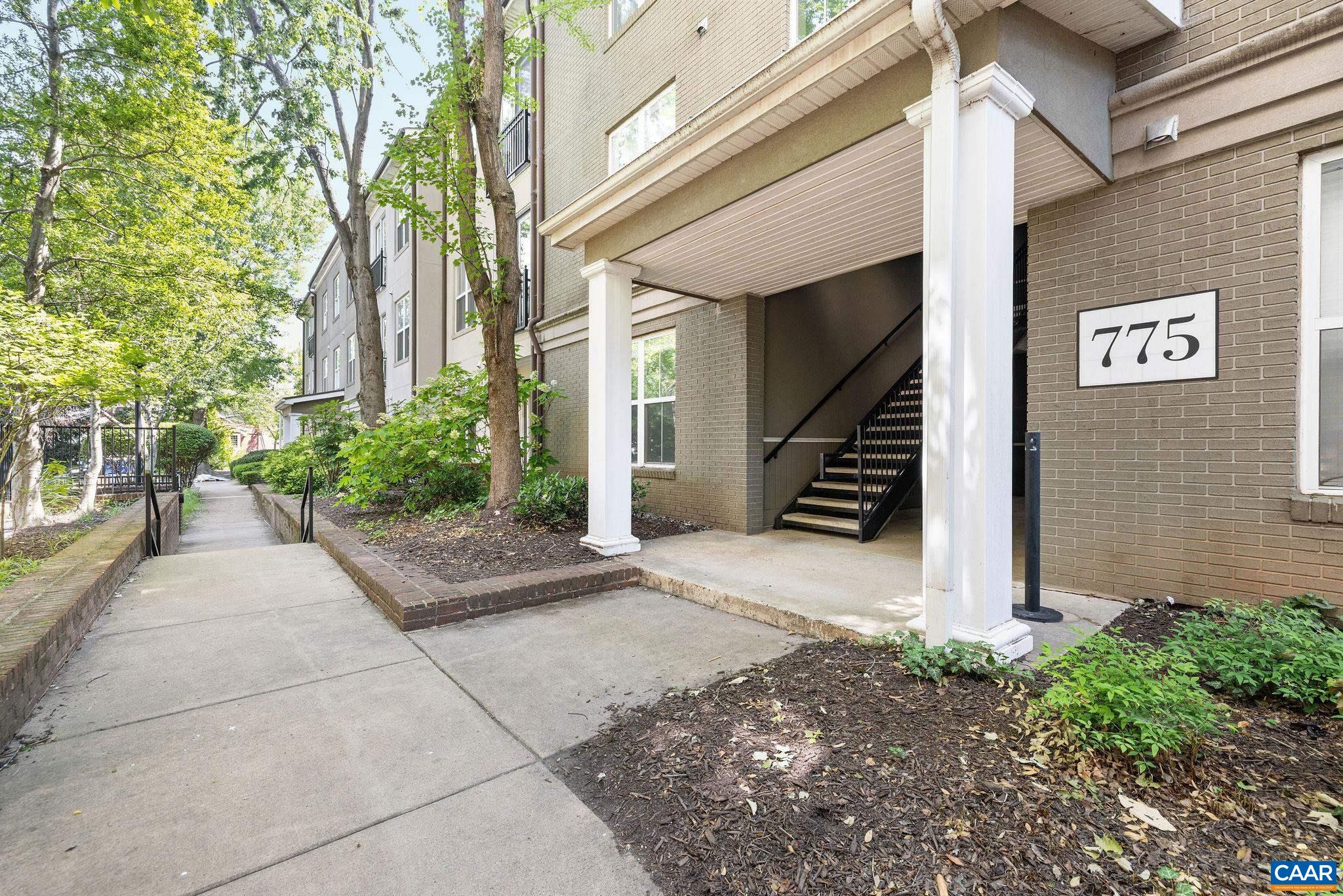 775 WALKER SQ, CHARLOTTESVILLE, Virginia 22904, 2 Bedrooms Bedrooms, ,2 BathroomsBathrooms,Residential,775 WALKER SQ,679568 MLS # 679568 775 WALKER SQ, CHARLOTTESVILLE, Virginia 22904, 2 Bedrooms Bedrooms, ,2 BathroomsBathrooms,Residential,775 WALKER SQ,679568 MLS # 679568