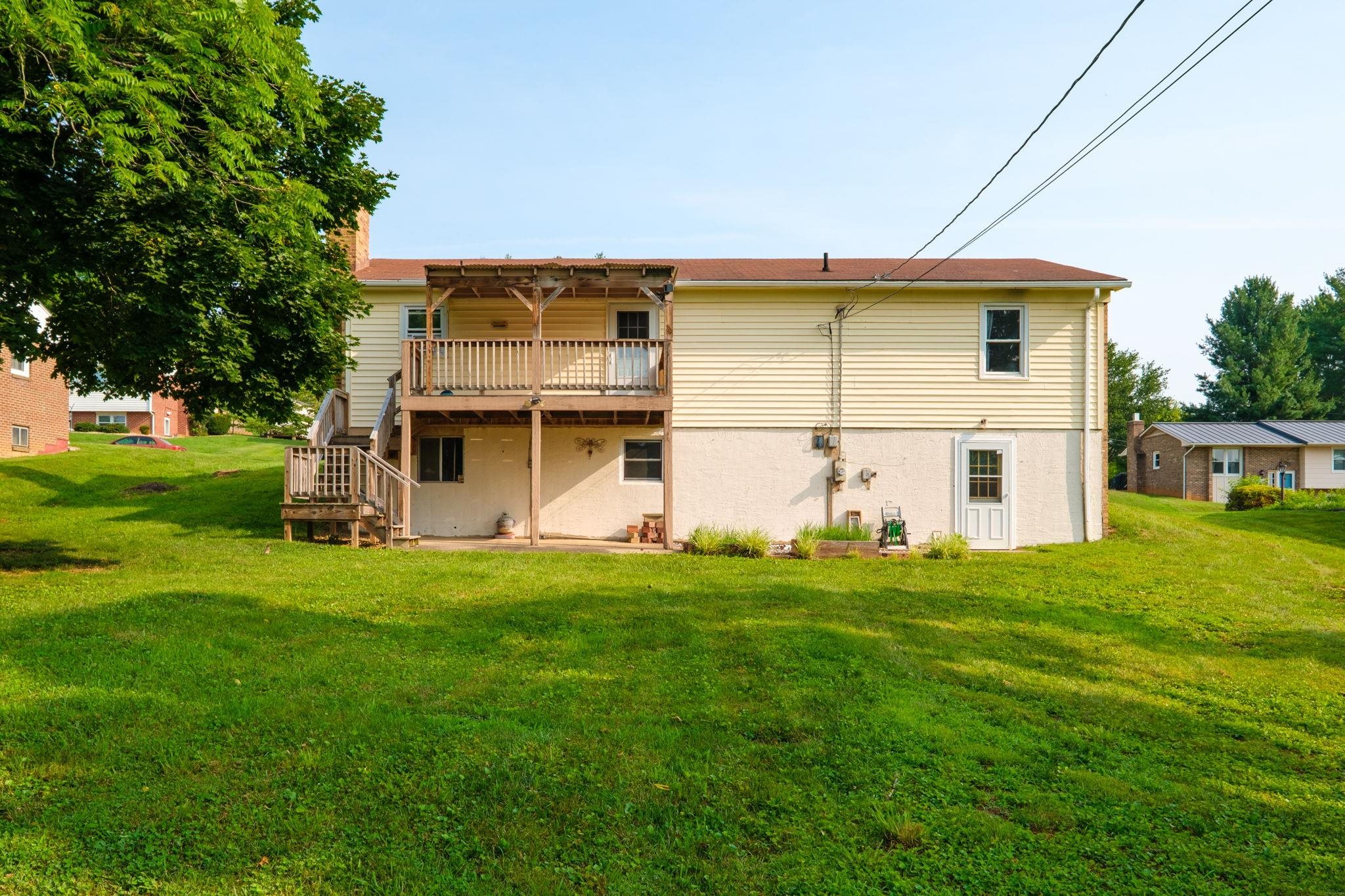 319 ANN ST, STAUNTON, Virginia 24401, 5 Bedrooms Bedrooms, ,1 BathroomBathrooms,Residential,319 ANN ST,679627 MLS # 679627 319 ANN ST, STAUNTON, Virginia 24401, 5 Bedrooms Bedrooms, ,1 BathroomBathrooms,Residential,319 ANN ST,679627 MLS # 679627