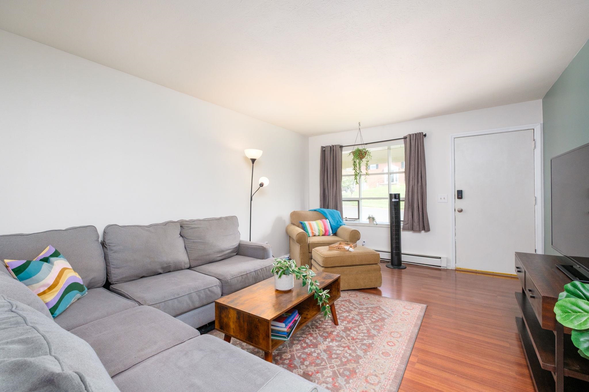 319 ANN ST, STAUNTON, Virginia 24401, 5 Bedrooms Bedrooms, ,1 BathroomBathrooms,Residential,319 ANN ST,679627 MLS # 679627 319 ANN ST, STAUNTON, Virginia 24401, 5 Bedrooms Bedrooms, ,1 BathroomBathrooms,Residential,319 ANN ST,679627 MLS # 679627