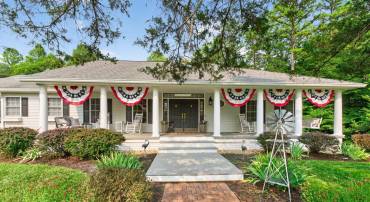 1089 BROKEN ISLAND RD, PALMYRA, Virginia 22963, 4 Bedrooms Bedrooms, ,3 BathroomsBathrooms,Residential,Old Cedars Lodge,1089 BROKEN ISLAND RD,679631 MLS # 679631