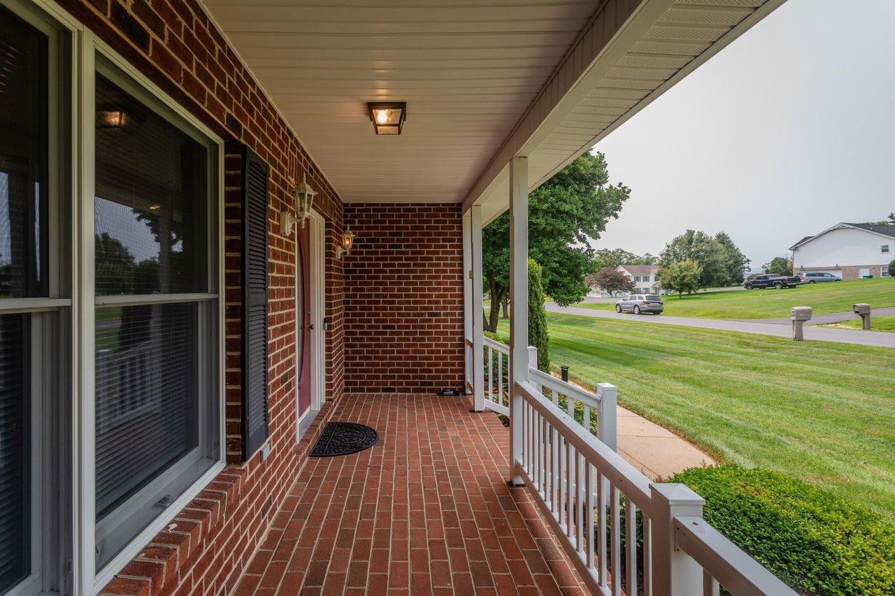 133 ANGLER LANDING, MOUNT CRAWFORD, Virginia 22841, 3 Bedrooms Bedrooms, ,2 BathroomsBathrooms,Residential,133 ANGLER LANDING,679637 MLS # 679637 133 ANGLER LANDING, MOUNT CRAWFORD, Virginia 22841, 3 Bedrooms Bedrooms, ,2 BathroomsBathrooms,Residential,133 ANGLER LANDING,679637 MLS # 679637