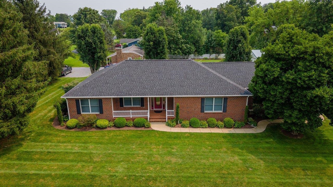 133 ANGLER LANDING, MOUNT CRAWFORD, Virginia 22841, 3 Bedrooms Bedrooms, ,2 BathroomsBathrooms,Residential,133 ANGLER LANDING,679637 MLS # 679637 133 ANGLER LANDING, MOUNT CRAWFORD, Virginia 22841, 3 Bedrooms Bedrooms, ,2 BathroomsBathrooms,Residential,133 ANGLER LANDING,679637 MLS # 679637