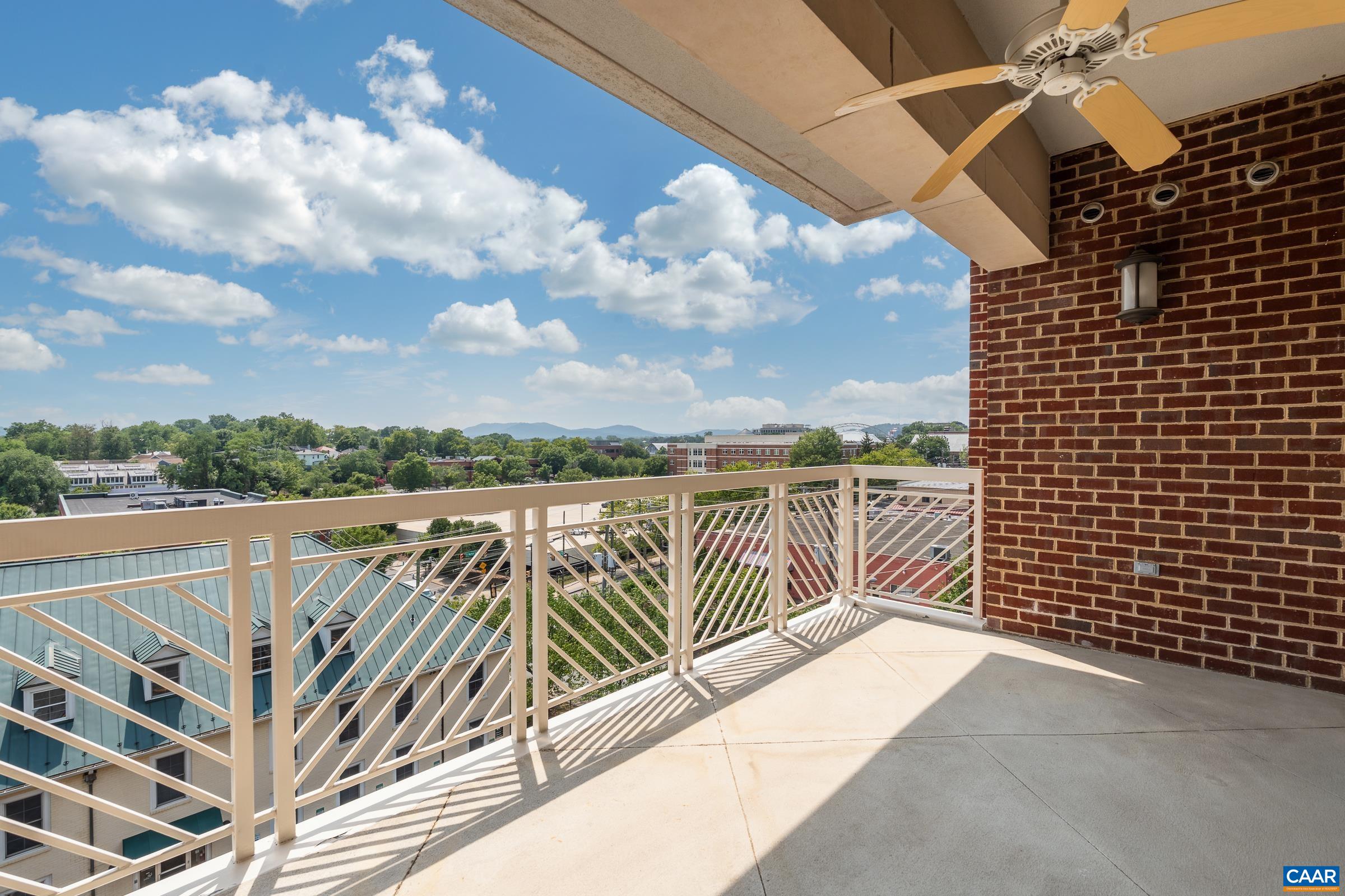 210 NE 10TH ST, CHARLOTTESVILLE, Virginia 22902, 2 Bedrooms Bedrooms, ,2 BathroomsBathrooms,Residential,210 NE 10TH ST,679646 MLS # 679646