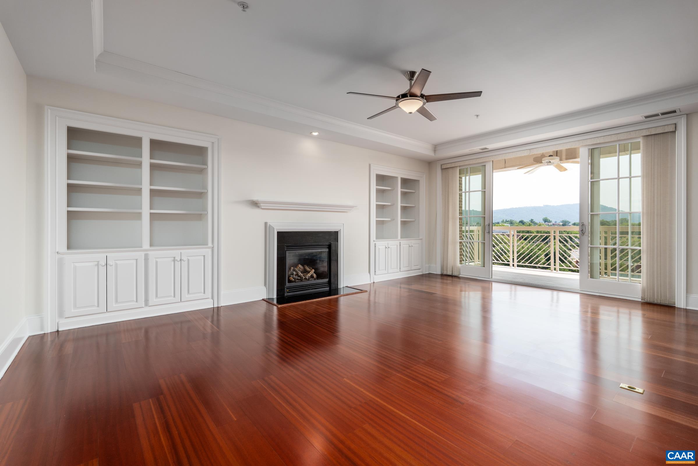 210 NE 10TH ST, CHARLOTTESVILLE, Virginia 22902, 2 Bedrooms Bedrooms, ,2 BathroomsBathrooms,Residential,210 NE 10TH ST,679646 MLS # 679646