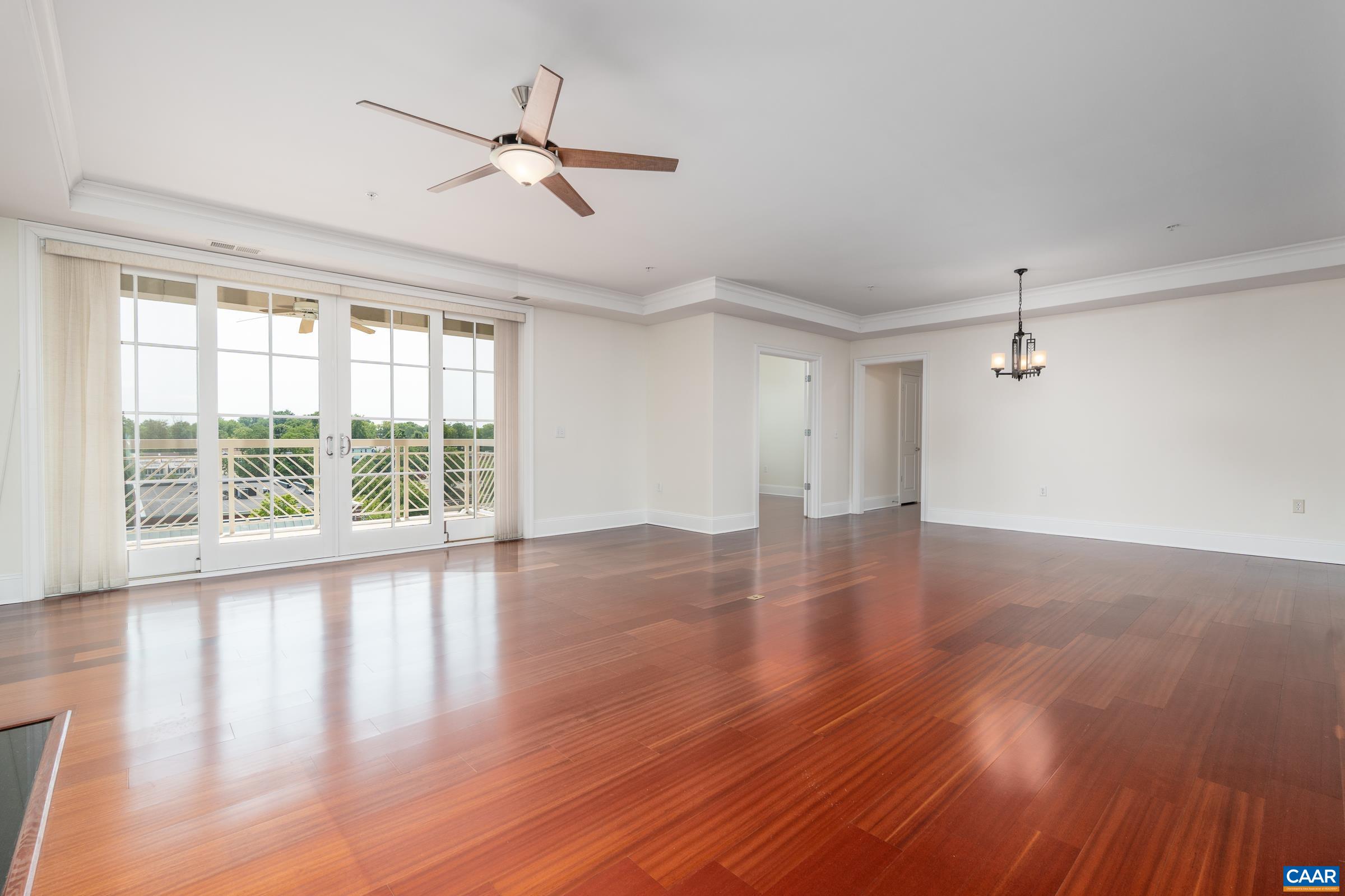 210 NE 10TH ST, CHARLOTTESVILLE, Virginia 22902, 2 Bedrooms Bedrooms, ,2 BathroomsBathrooms,Residential,210 NE 10TH ST,679646 MLS # 679646