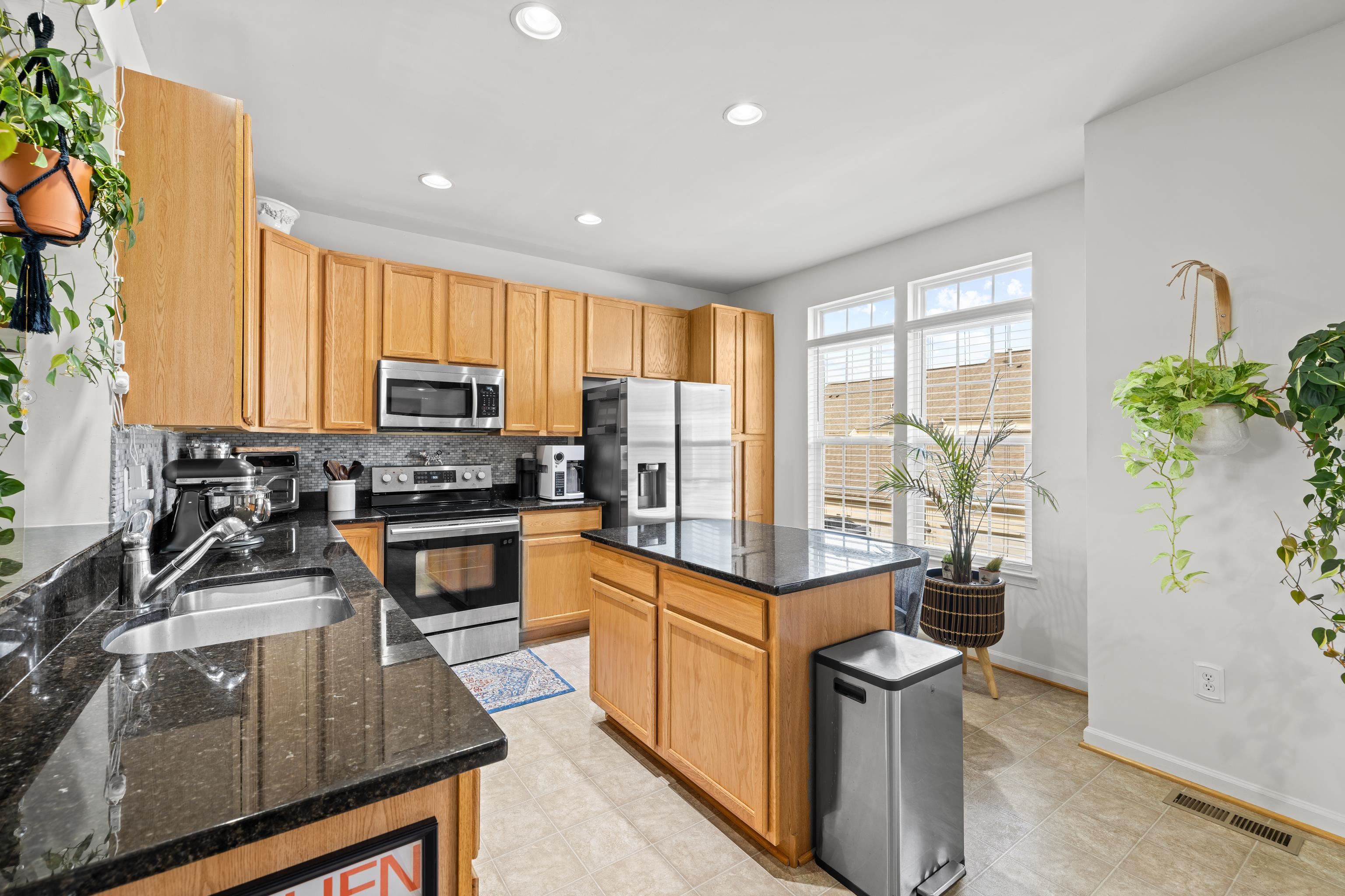 2134 LOCKWOOD DR, CHARLOTTESVILLE, Virginia 22911, 3 Bedrooms Bedrooms, ,2 BathroomsBathrooms,Residential,2134 LOCKWOOD DR,679647 MLS # 679647 2134 LOCKWOOD DR, CHARLOTTESVILLE, Virginia 22911, 3 Bedrooms Bedrooms, ,2 BathroomsBathrooms,Residential,2134 LOCKWOOD DR,679647 MLS # 679647