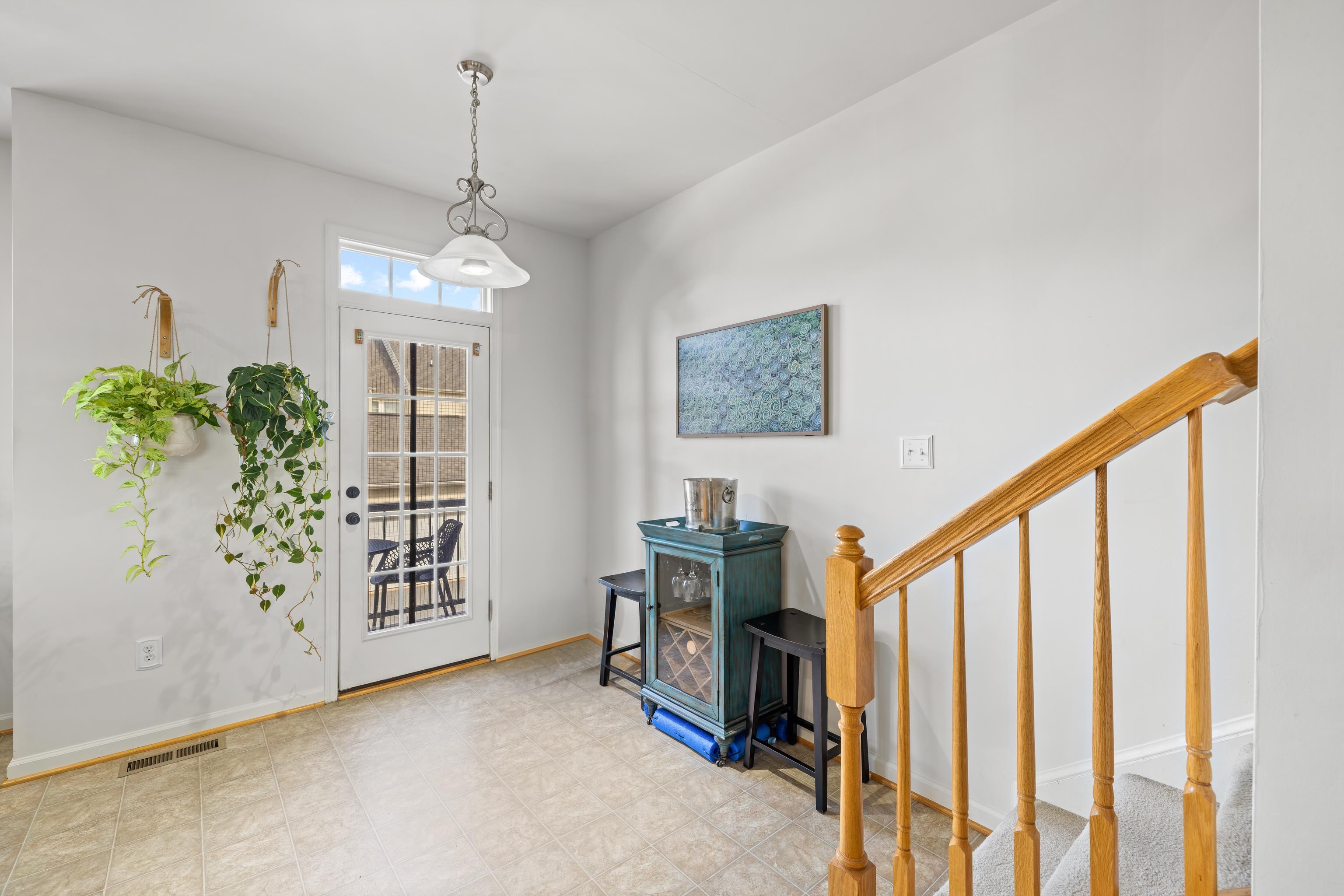 2134 LOCKWOOD DR, CHARLOTTESVILLE, Virginia 22911, 3 Bedrooms Bedrooms, ,2 BathroomsBathrooms,Residential,2134 LOCKWOOD DR,679647 MLS # 679647 2134 LOCKWOOD DR, CHARLOTTESVILLE, Virginia 22911, 3 Bedrooms Bedrooms, ,2 BathroomsBathrooms,Residential,2134 LOCKWOOD DR,679647 MLS # 679647