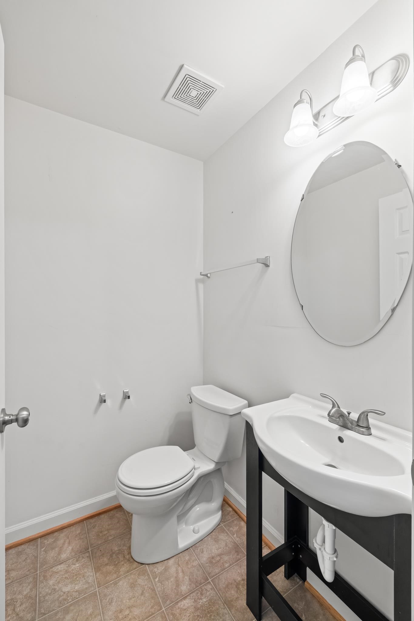 2134 LOCKWOOD DR, CHARLOTTESVILLE, Virginia 22911, 3 Bedrooms Bedrooms, ,2 BathroomsBathrooms,Residential,2134 LOCKWOOD DR,679647 MLS # 679647 2134 LOCKWOOD DR, CHARLOTTESVILLE, Virginia 22911, 3 Bedrooms Bedrooms, ,2 BathroomsBathrooms,Residential,2134 LOCKWOOD DR,679647 MLS # 679647