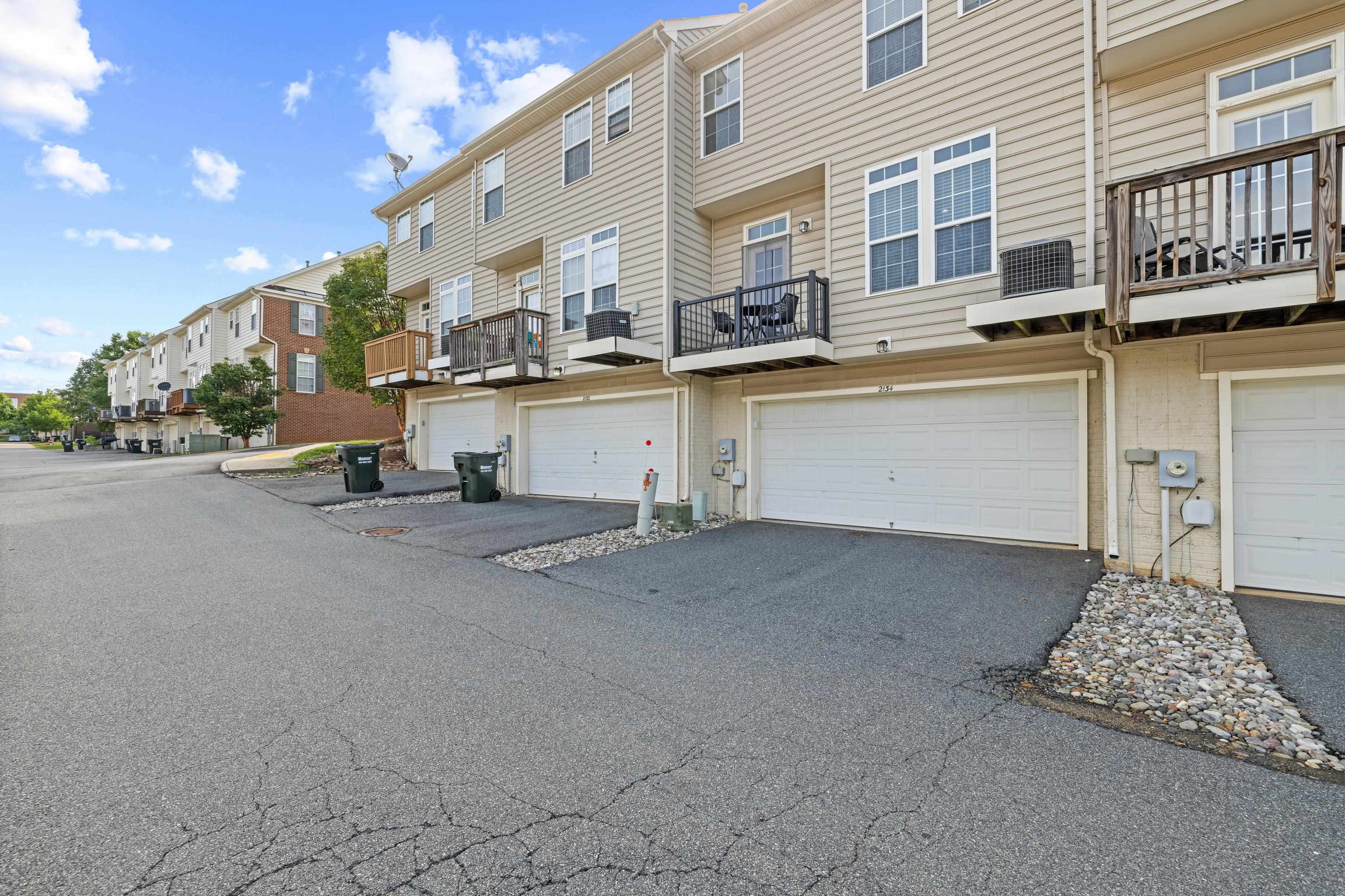 2134 LOCKWOOD DR, CHARLOTTESVILLE, Virginia 22911, 3 Bedrooms Bedrooms, ,2 BathroomsBathrooms,Residential,2134 LOCKWOOD DR,679647 MLS # 679647 2134 LOCKWOOD DR, CHARLOTTESVILLE, Virginia 22911, 3 Bedrooms Bedrooms, ,2 BathroomsBathrooms,Residential,2134 LOCKWOOD DR,679647 MLS # 679647