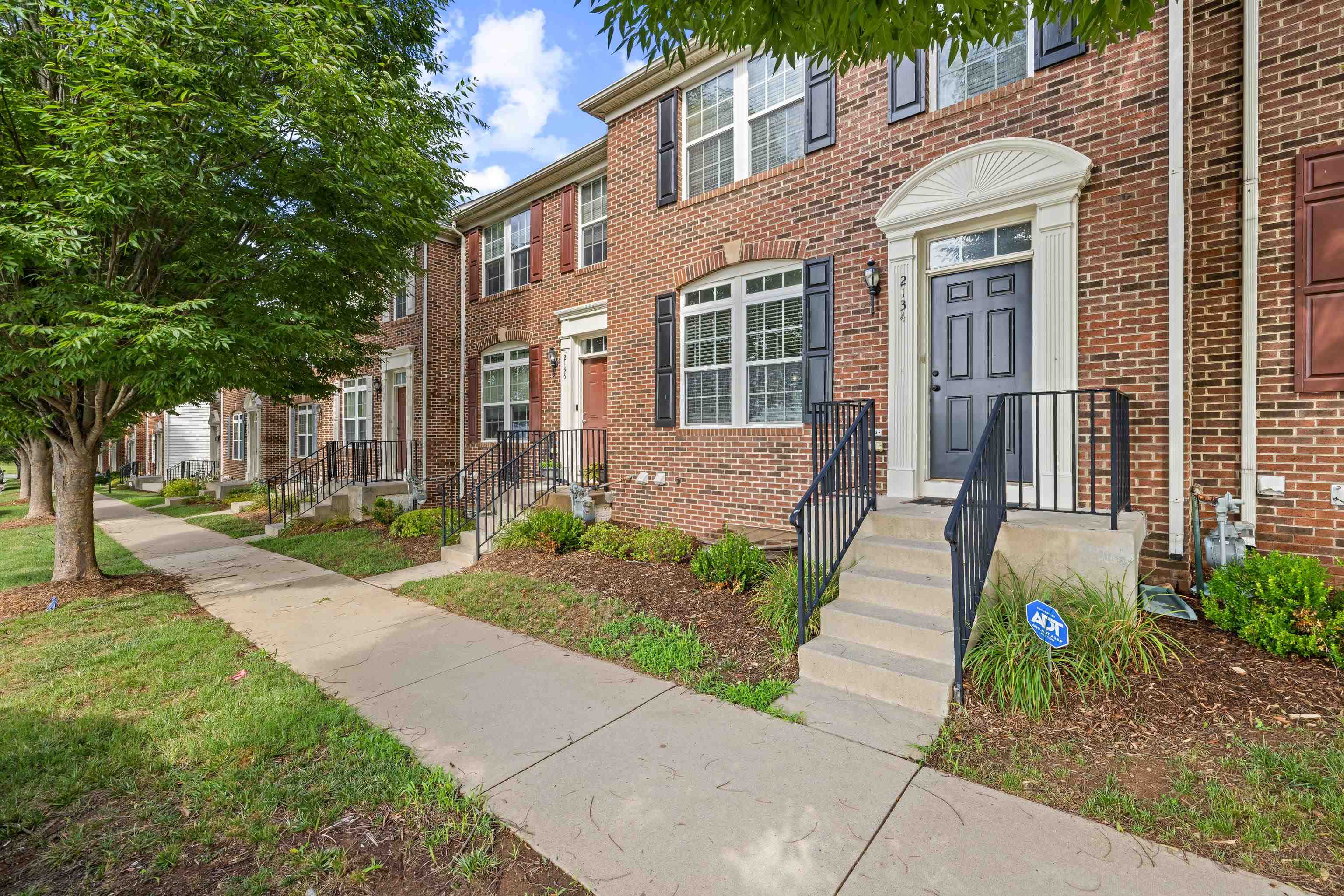 2134 LOCKWOOD DR, CHARLOTTESVILLE, Virginia 22911, 3 Bedrooms Bedrooms, ,2 BathroomsBathrooms,Residential,2134 LOCKWOOD DR,679647 MLS # 679647 2134 LOCKWOOD DR, CHARLOTTESVILLE, Virginia 22911, 3 Bedrooms Bedrooms, ,2 BathroomsBathrooms,Residential,2134 LOCKWOOD DR,679647 MLS # 679647
