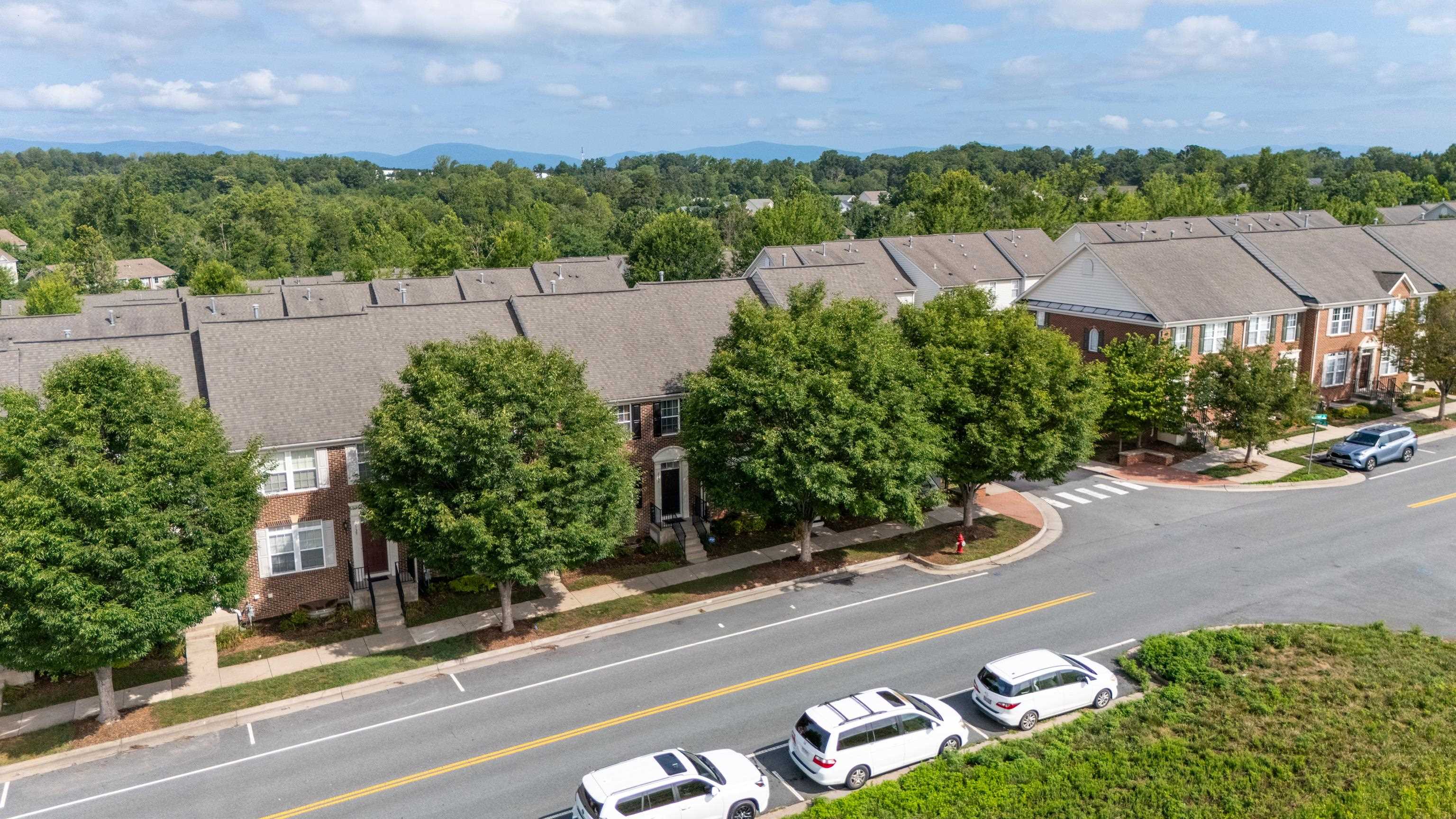 2134 LOCKWOOD DR, CHARLOTTESVILLE, Virginia 22911, 3 Bedrooms Bedrooms, ,2 BathroomsBathrooms,Residential,2134 LOCKWOOD DR,679647 MLS # 679647 2134 LOCKWOOD DR, CHARLOTTESVILLE, Virginia 22911, 3 Bedrooms Bedrooms, ,2 BathroomsBathrooms,Residential,2134 LOCKWOOD DR,679647 MLS # 679647
