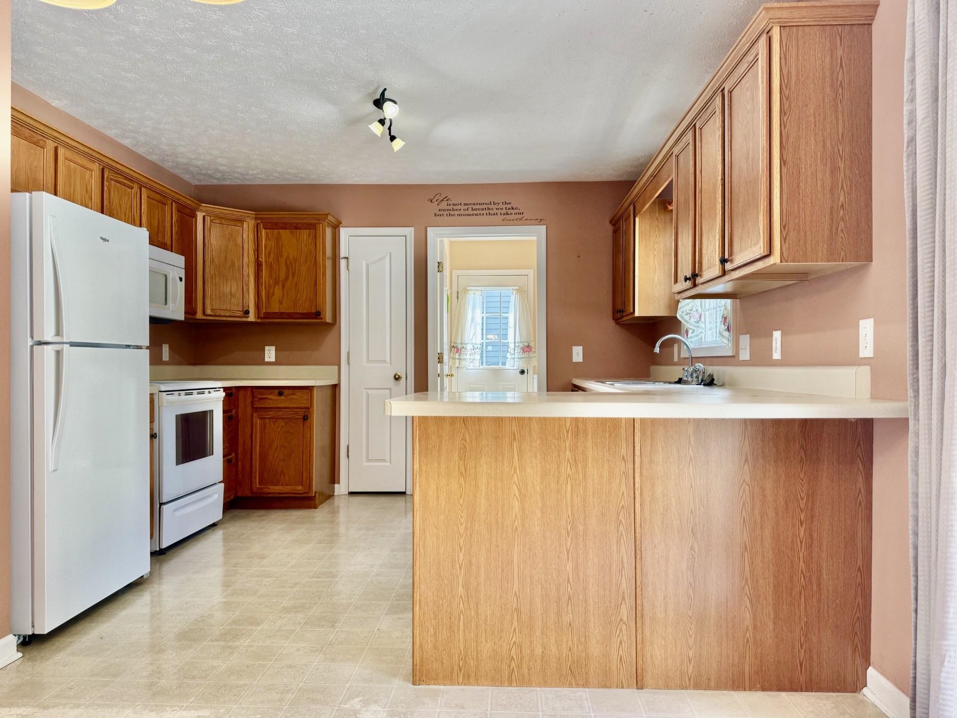 20 MILLPORT CT, WEYERS CAVE, Virginia 24486, 3 Bedrooms Bedrooms, ,2 BathroomsBathrooms,Residential,20 MILLPORT CT,679651 MLS # 679651 20 MILLPORT CT, WEYERS CAVE, Virginia 24486, 3 Bedrooms Bedrooms, ,2 BathroomsBathrooms,Residential,20 MILLPORT CT,679651 MLS # 679651