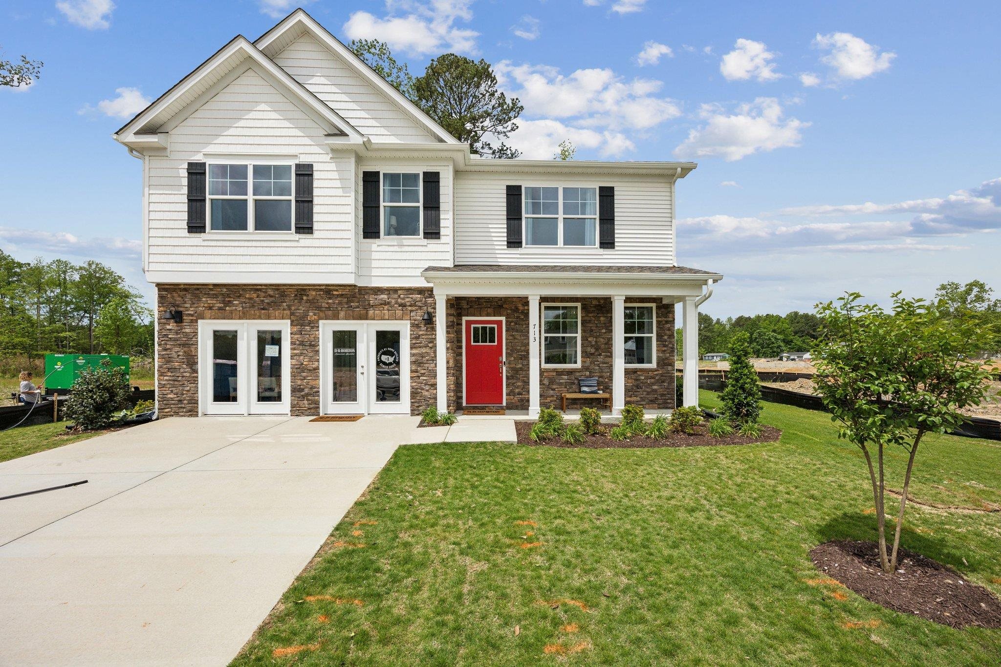 206 CHAMBERLAIN DR, STAUNTON, Virginia 24401, 4 Bedrooms Bedrooms, ,2 BathroomsBathrooms,Residential,206 CHAMBERLAIN DR,679652 MLS # 679652 206 CHAMBERLAIN DR, STAUNTON, Virginia 24401, 4 Bedrooms Bedrooms, ,2 BathroomsBathrooms,Residential,206 CHAMBERLAIN DR,679652 MLS # 679652
