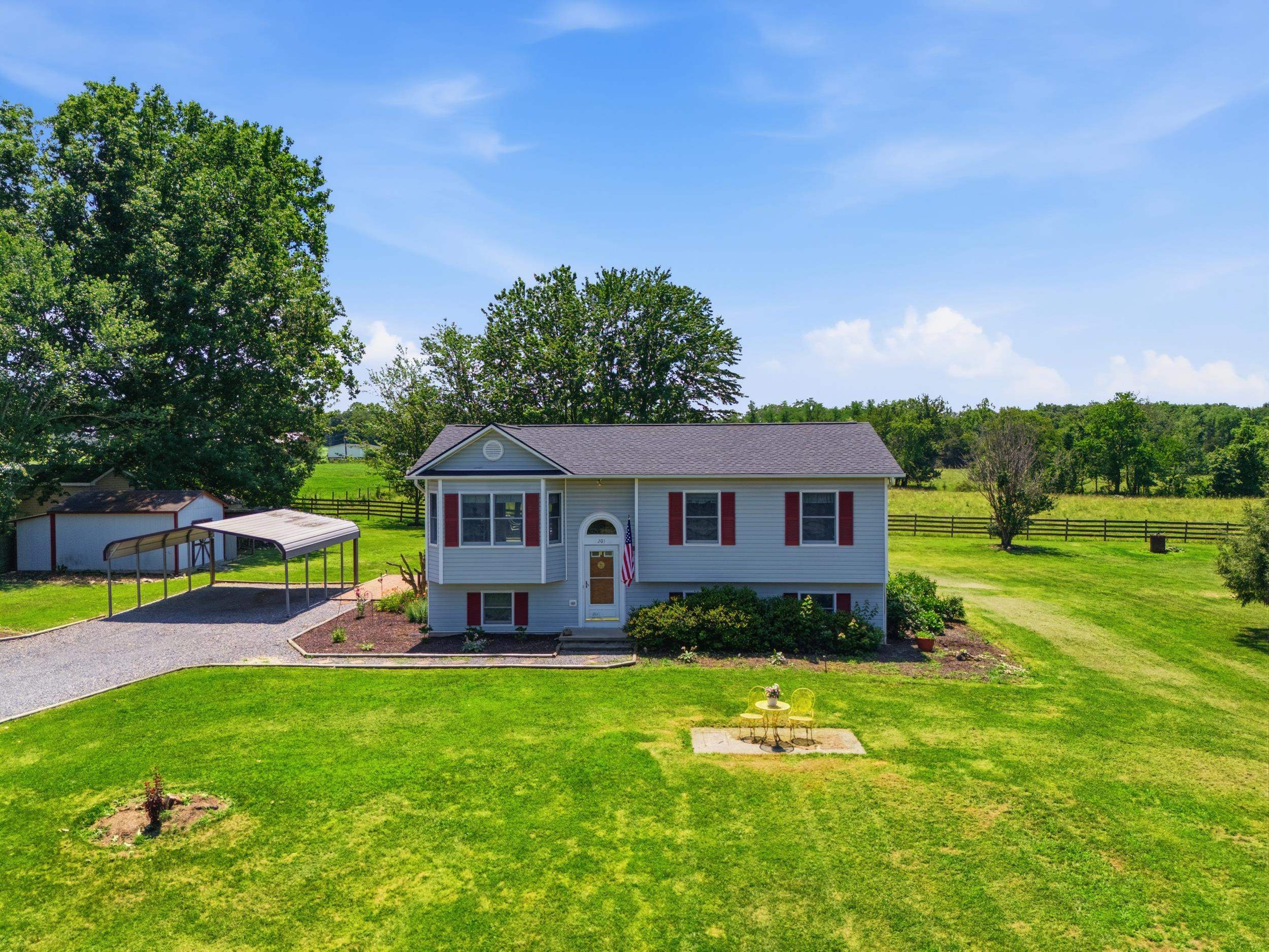 201 STULL RUN LN, GROTTOES, Virginia 24441, 3 Bedrooms Bedrooms, ,2 BathroomsBathrooms,Residential,201 STULL RUN LN,679653 MLS # 679653 201 STULL RUN LN, GROTTOES, Virginia 24441, 3 Bedrooms Bedrooms, ,2 BathroomsBathrooms,Residential,201 STULL RUN LN,679653 MLS # 679653