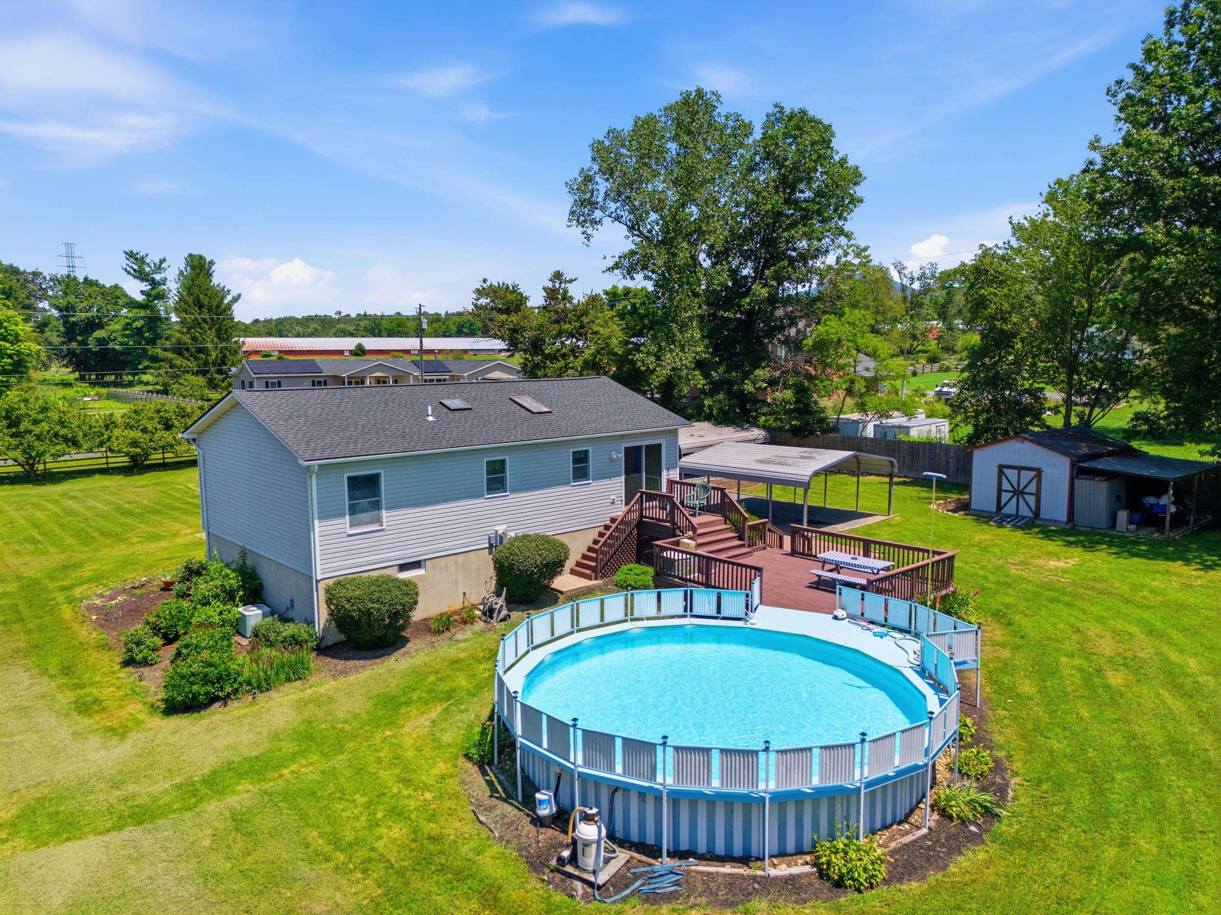 201 STULL RUN LN, GROTTOES, Virginia 24441, 3 Bedrooms Bedrooms, ,2 BathroomsBathrooms,Residential,201 STULL RUN LN,679653 MLS # 679653 201 STULL RUN LN, GROTTOES, Virginia 24441, 3 Bedrooms Bedrooms, ,2 BathroomsBathrooms,Residential,201 STULL RUN LN,679653 MLS # 679653