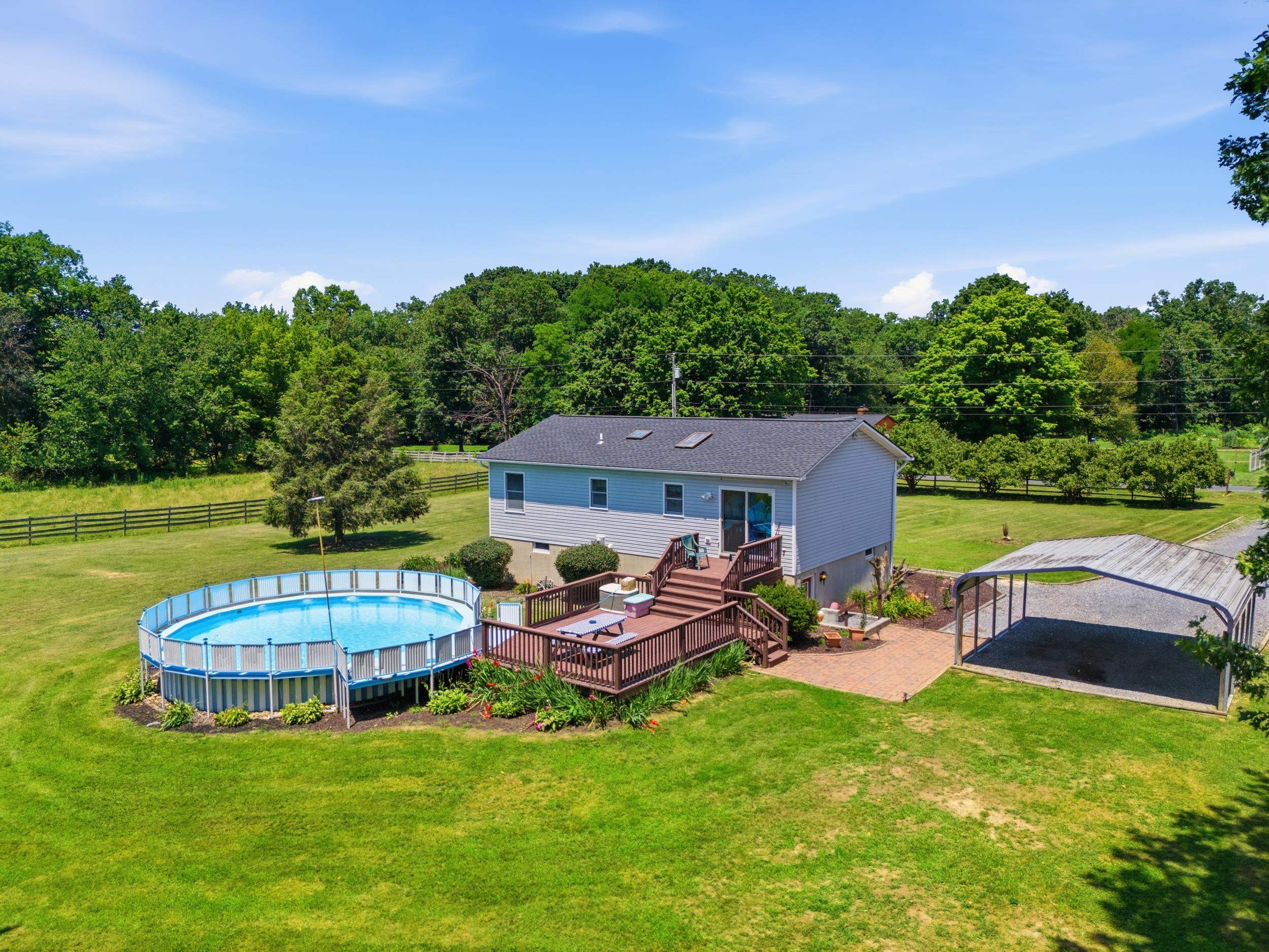 201 STULL RUN LN, GROTTOES, Virginia 24441, 3 Bedrooms Bedrooms, ,2 BathroomsBathrooms,Residential,201 STULL RUN LN,679653 MLS # 679653 201 STULL RUN LN, GROTTOES, Virginia 24441, 3 Bedrooms Bedrooms, ,2 BathroomsBathrooms,Residential,201 STULL RUN LN,679653 MLS # 679653