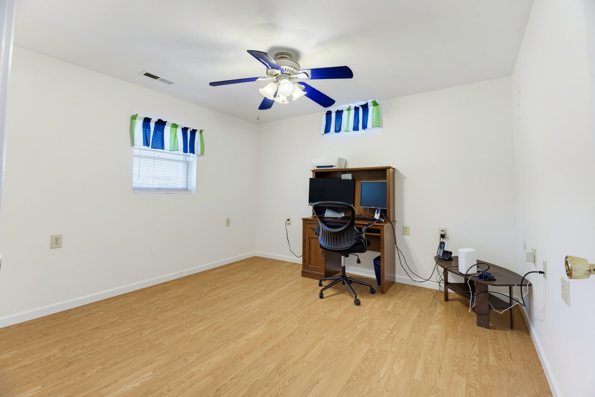 201 STULL RUN LN, GROTTOES, Virginia 24441, 3 Bedrooms Bedrooms, ,2 BathroomsBathrooms,Residential,201 STULL RUN LN,679653 MLS # 679653 201 STULL RUN LN, GROTTOES, Virginia 24441, 3 Bedrooms Bedrooms, ,2 BathroomsBathrooms,Residential,201 STULL RUN LN,679653 MLS # 679653