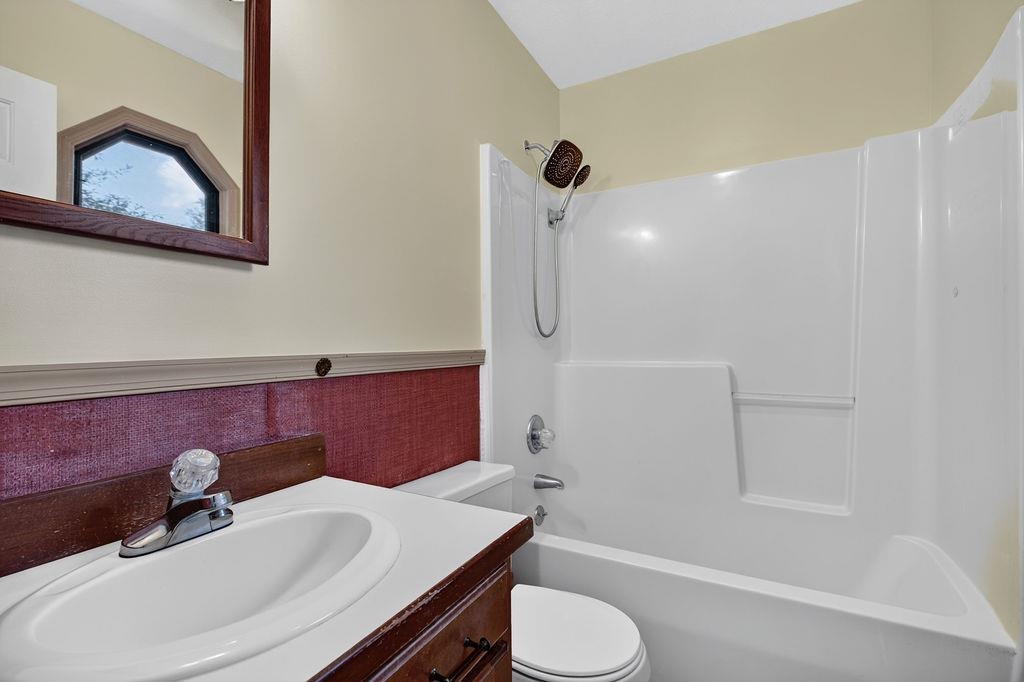 848 BATTLEFIELD DR, FORT DEFIANCE, Virginia 24437, 3 Bedrooms Bedrooms, ,2 BathroomsBathrooms,Residential,Taylor,848 BATTLEFIELD DR,679655 MLS # 679655 848 BATTLEFIELD DR, FORT DEFIANCE, Virginia 24437, 3 Bedrooms Bedrooms, ,2 BathroomsBathrooms,Residential,Taylor,848 BATTLEFIELD DR,679655 MLS # 679655