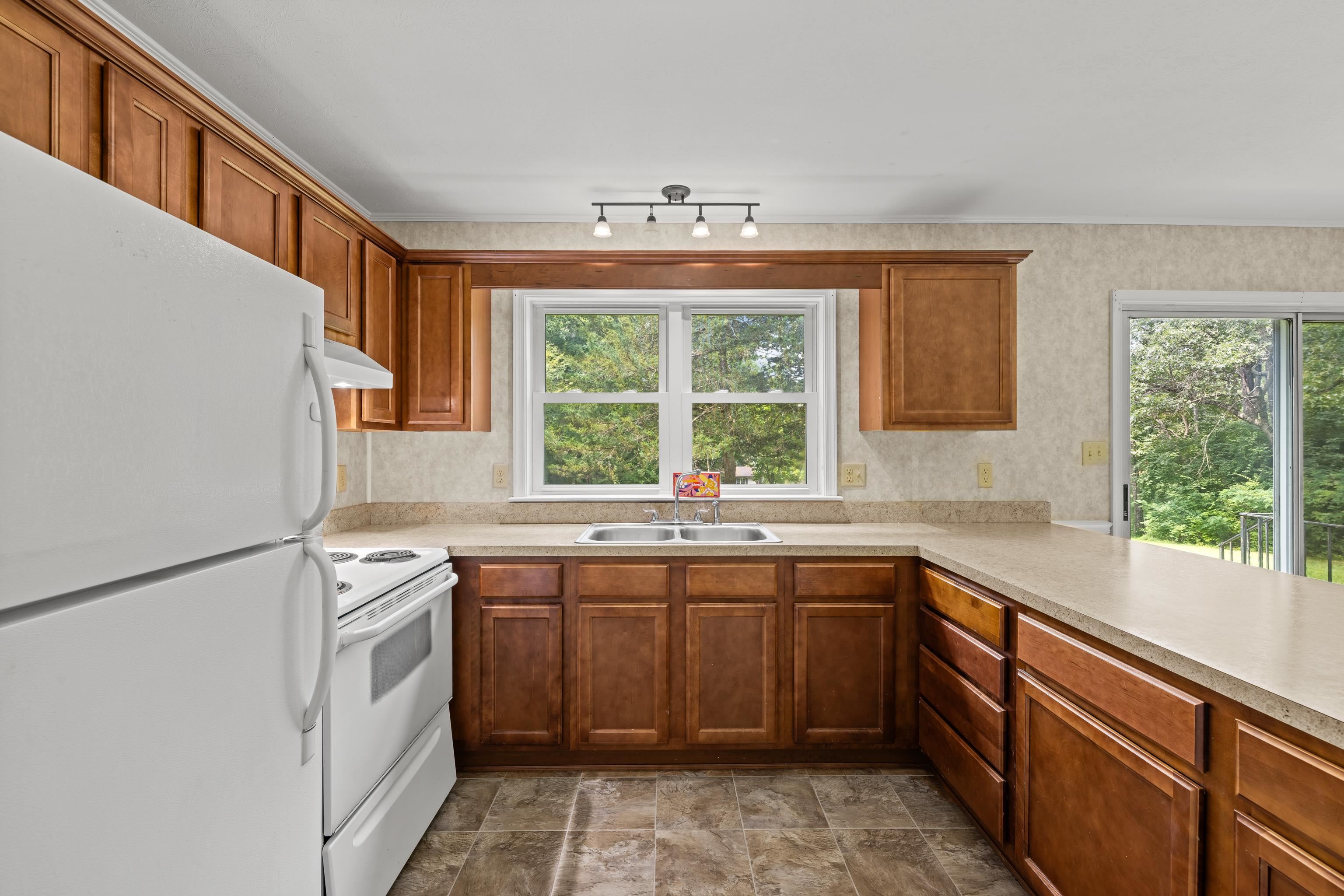 1077 FLEMING PARK RD, MOUNT JACKSON, Virginia 22842, 2 Bedrooms Bedrooms, ,1 BathroomBathrooms,Residential,1077 FLEMING PARK RD,679664 MLS # 679664 1077 FLEMING PARK RD, MOUNT JACKSON, Virginia 22842, 2 Bedrooms Bedrooms, ,1 BathroomBathrooms,Residential,1077 FLEMING PARK RD,679664 MLS # 679664