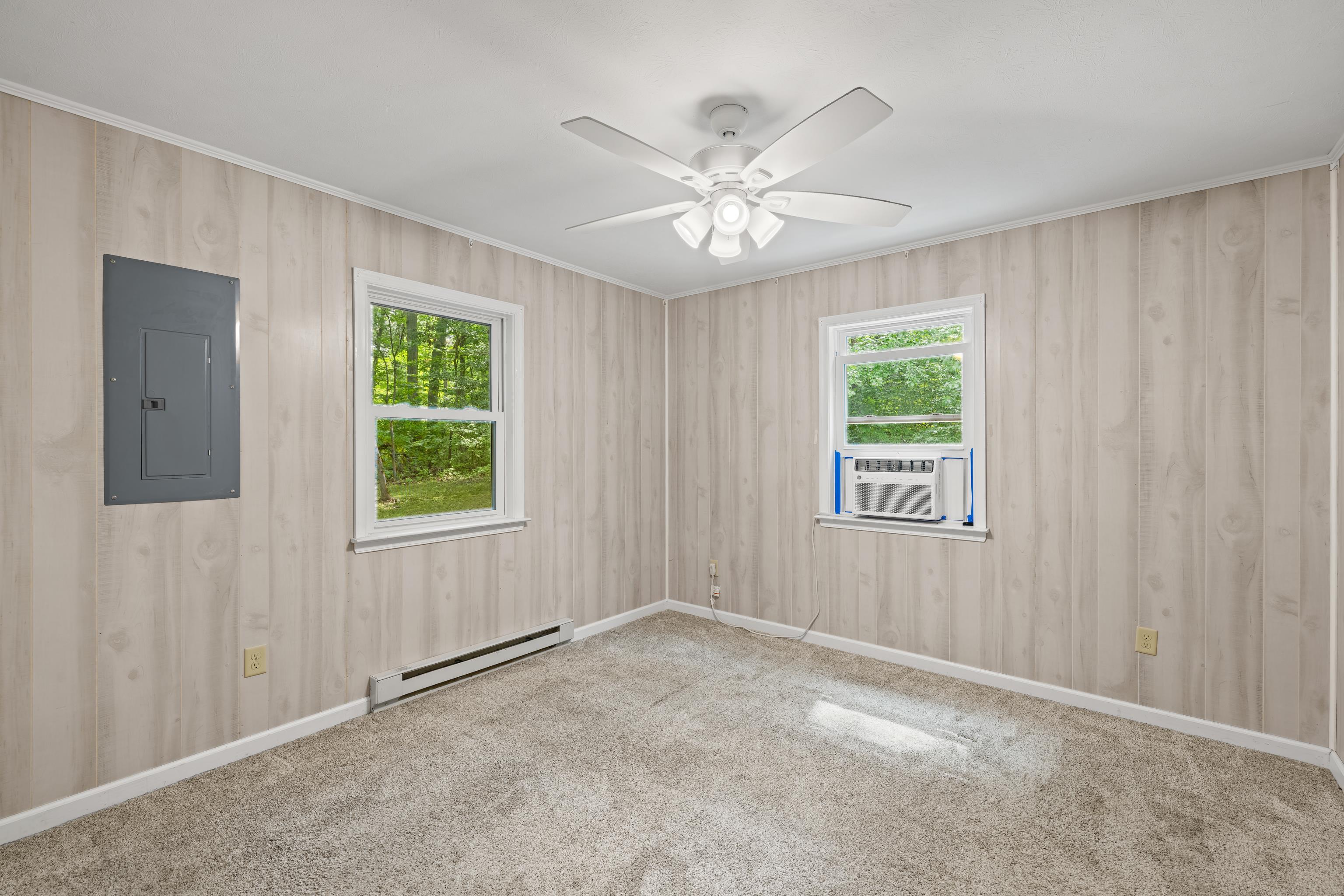 1077 FLEMING PARK RD, MOUNT JACKSON, Virginia 22842, 2 Bedrooms Bedrooms, ,1 BathroomBathrooms,Residential,1077 FLEMING PARK RD,679664 MLS # 679664 1077 FLEMING PARK RD, MOUNT JACKSON, Virginia 22842, 2 Bedrooms Bedrooms, ,1 BathroomBathrooms,Residential,1077 FLEMING PARK RD,679664 MLS # 679664