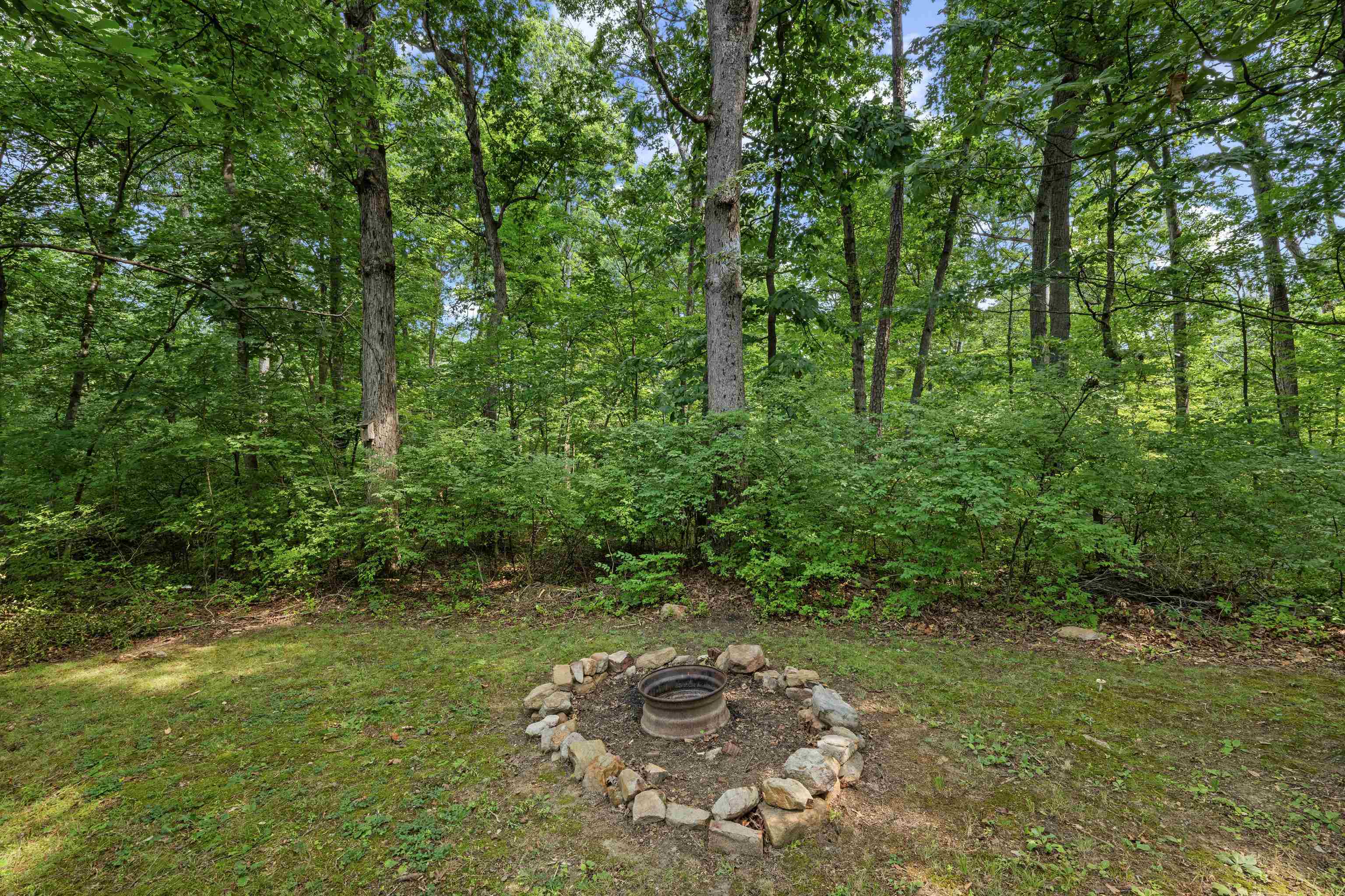 1077 FLEMING PARK RD, MOUNT JACKSON, Virginia 22842, 2 Bedrooms Bedrooms, ,1 BathroomBathrooms,Residential,1077 FLEMING PARK RD,679664 MLS # 679664 1077 FLEMING PARK RD, MOUNT JACKSON, Virginia 22842, 2 Bedrooms Bedrooms, ,1 BathroomBathrooms,Residential,1077 FLEMING PARK RD,679664 MLS # 679664