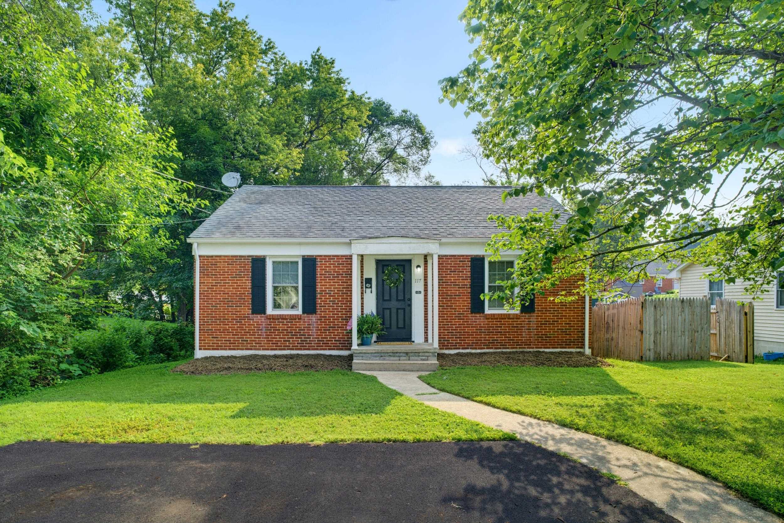 117 RIVER RD, WAYNESBORO, Virginia 22980, 4 Bedrooms Bedrooms, ,1 BathroomBathrooms,Residential,117 RIVER RD,679671 MLS # 679671 117 RIVER RD, WAYNESBORO, Virginia 22980, 4 Bedrooms Bedrooms, ,1 BathroomBathrooms,Residential,117 RIVER RD,679671 MLS # 679671