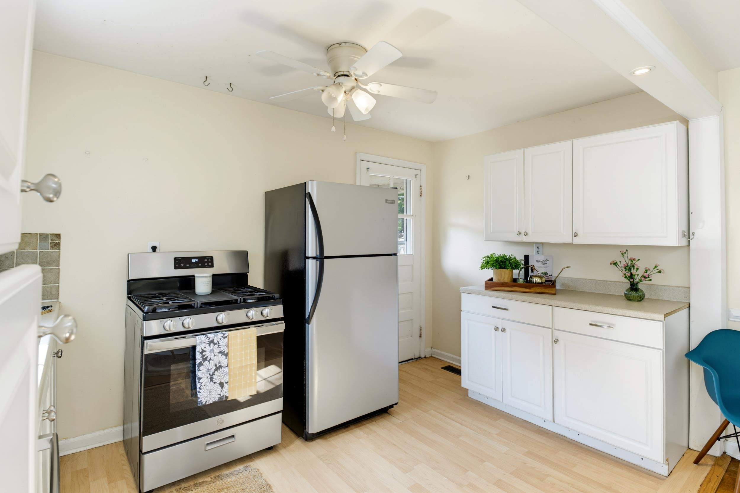 117 RIVER RD, WAYNESBORO, Virginia 22980, 4 Bedrooms Bedrooms, ,1 BathroomBathrooms,Residential,117 RIVER RD,679671 MLS # 679671 117 RIVER RD, WAYNESBORO, Virginia 22980, 4 Bedrooms Bedrooms, ,1 BathroomBathrooms,Residential,117 RIVER RD,679671 MLS # 679671