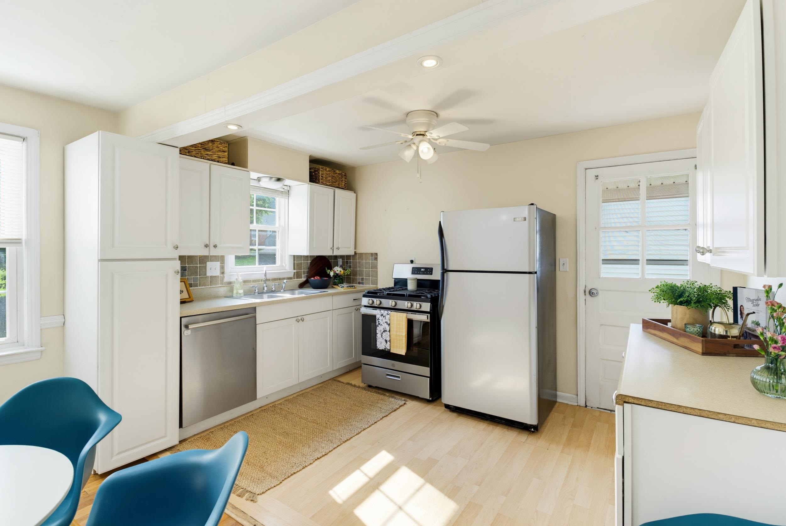 117 RIVER RD, WAYNESBORO, Virginia 22980, 4 Bedrooms Bedrooms, ,1 BathroomBathrooms,Residential,117 RIVER RD,679671 MLS # 679671 117 RIVER RD, WAYNESBORO, Virginia 22980, 4 Bedrooms Bedrooms, ,1 BathroomBathrooms,Residential,117 RIVER RD,679671 MLS # 679671