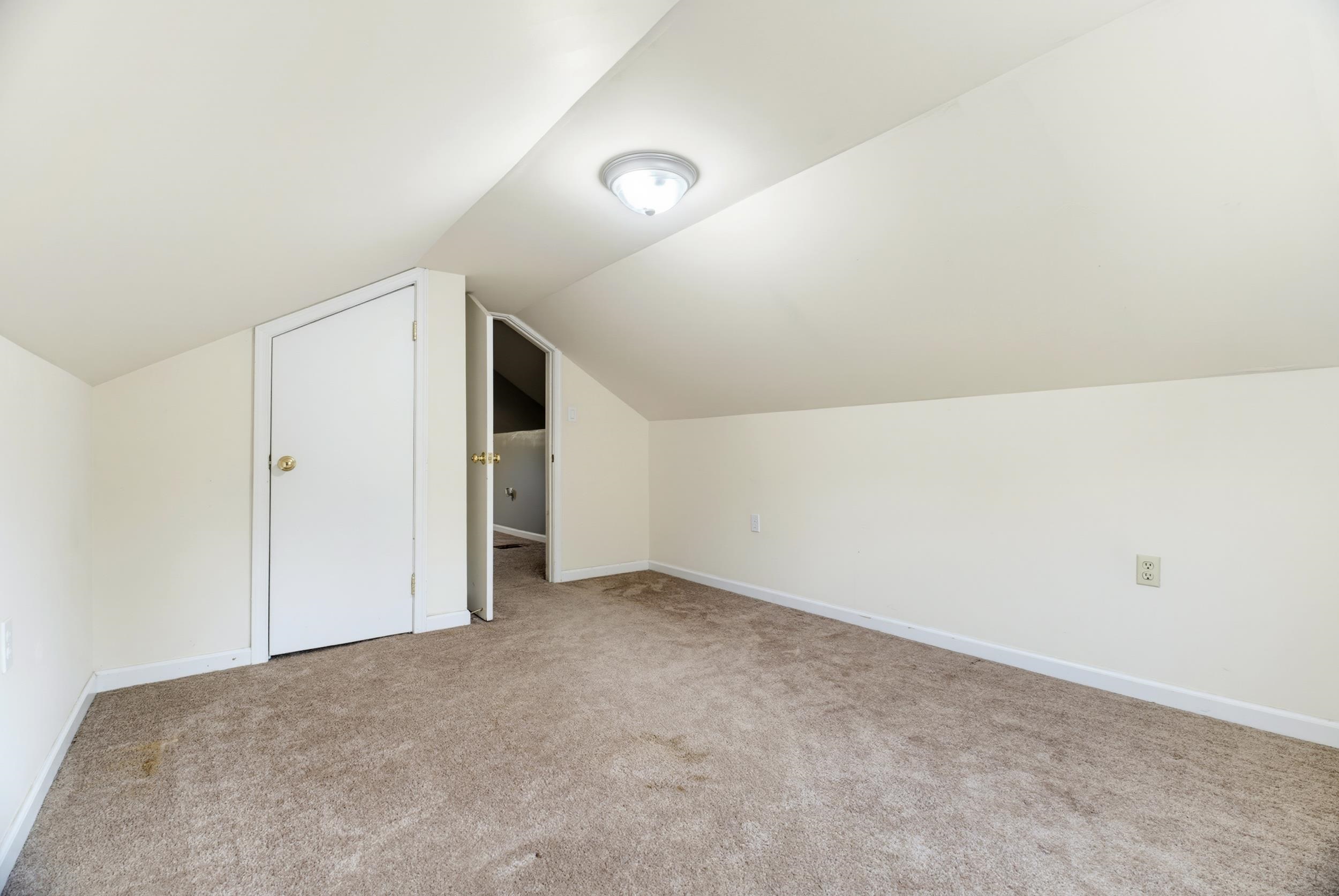117 RIVER RD, WAYNESBORO, Virginia 22980, 4 Bedrooms Bedrooms, ,1 BathroomBathrooms,Residential,117 RIVER RD,679671 MLS # 679671 117 RIVER RD, WAYNESBORO, Virginia 22980, 4 Bedrooms Bedrooms, ,1 BathroomBathrooms,Residential,117 RIVER RD,679671 MLS # 679671