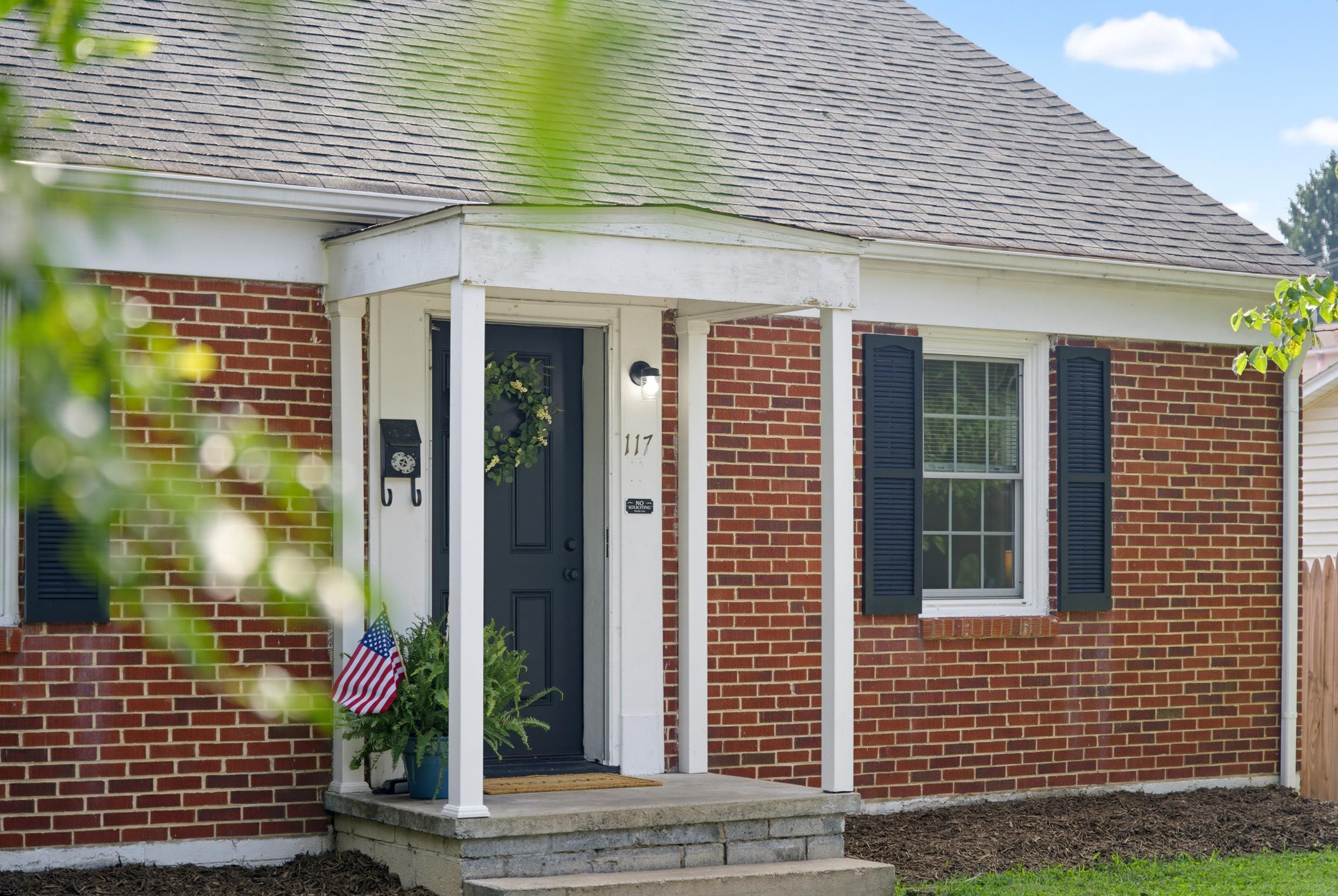 117 RIVER RD, WAYNESBORO, Virginia 22980, 4 Bedrooms Bedrooms, ,1 BathroomBathrooms,Residential,117 RIVER RD,679671 MLS # 679671 117 RIVER RD, WAYNESBORO, Virginia 22980, 4 Bedrooms Bedrooms, ,1 BathroomBathrooms,Residential,117 RIVER RD,679671 MLS # 679671