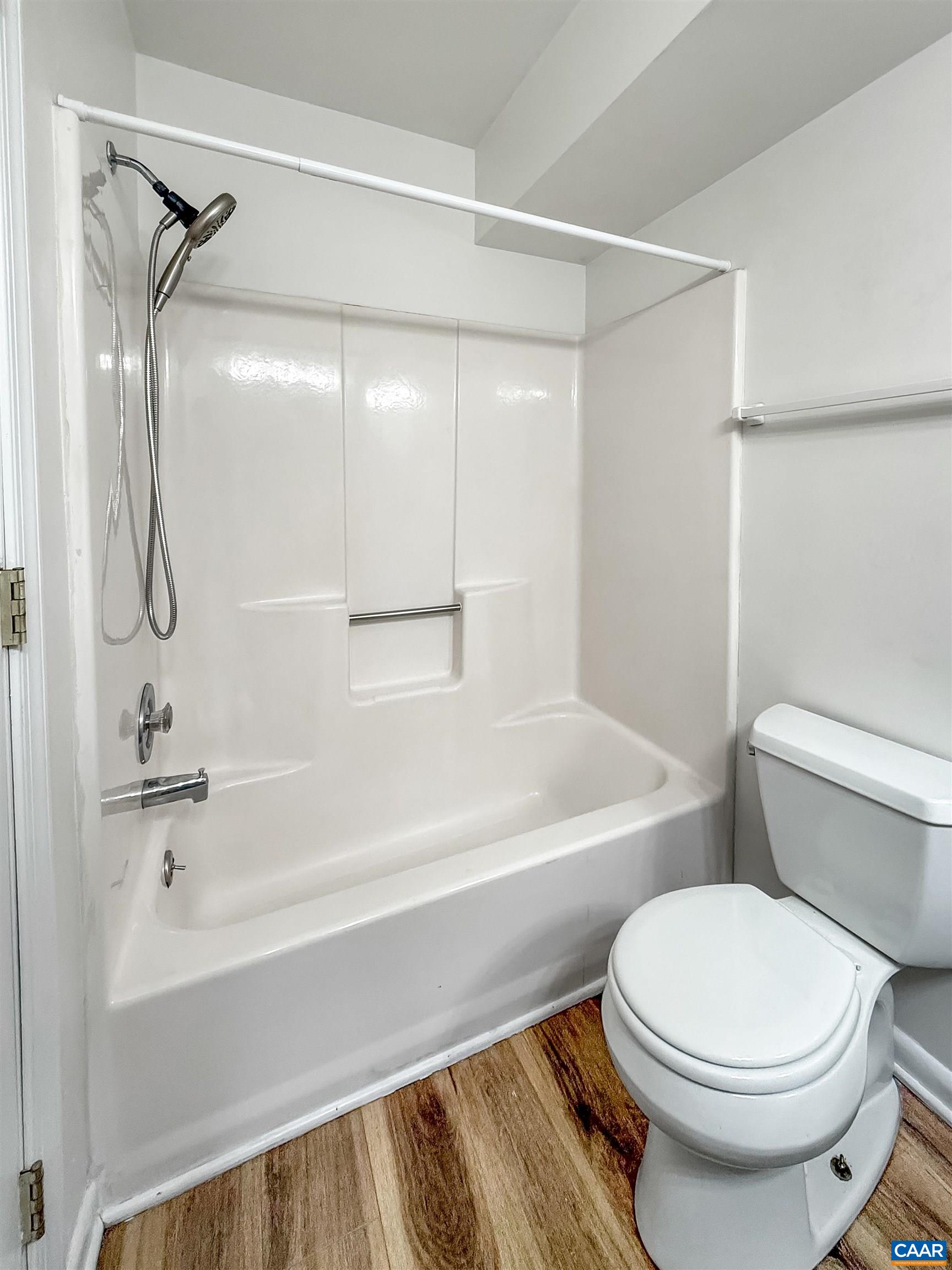 138 GREEN TURTLE LN, CHARLOTTESVILLE, Virginia 22902, 1 Bedroom Bedrooms, ,1 BathroomBathrooms,Residential,138 GREEN TURTLE LN,679658 MLS # 679658 138 GREEN TURTLE LN, CHARLOTTESVILLE, Virginia 22902, 1 Bedroom Bedrooms, ,1 BathroomBathrooms,Residential,138 GREEN TURTLE LN,679658 MLS # 679658