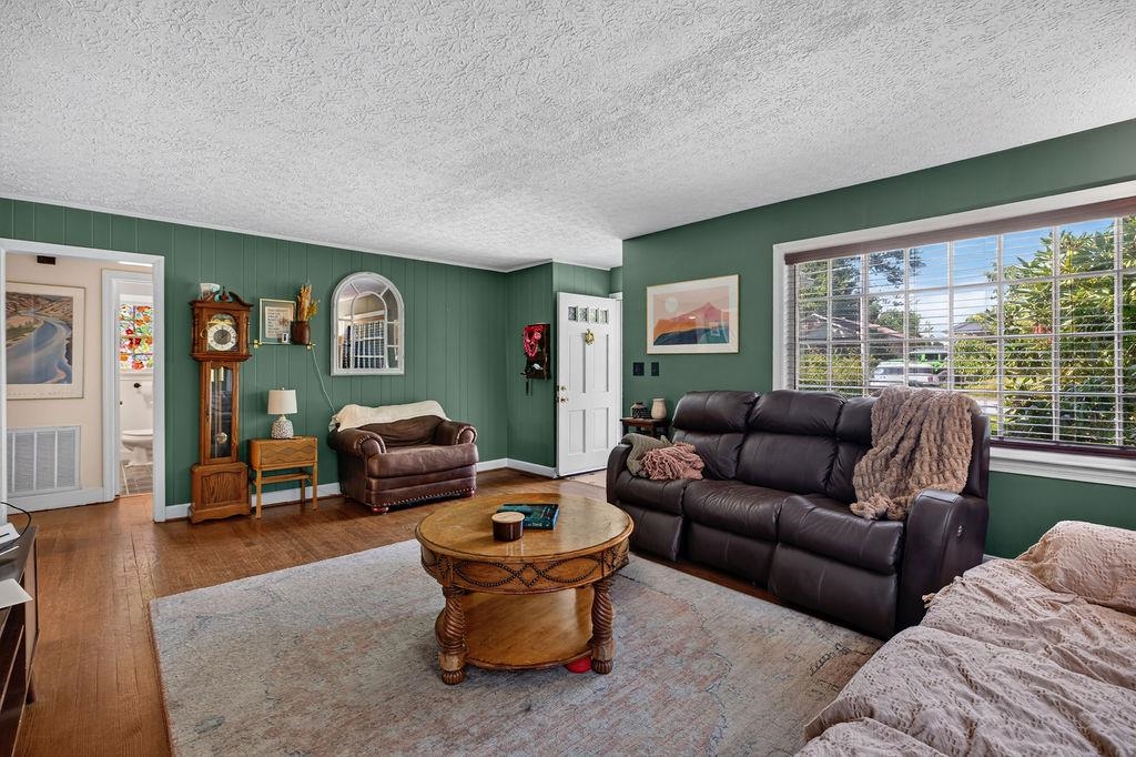 2212 MT VERNON ST, WAYNESBORO, Virginia 22980, 3 Bedrooms Bedrooms, ,2 BathroomsBathrooms,Residential,2212 MT VERNON ST,2212 MT VERNON ST,679678 MLS # 679678 2212 MT VERNON ST, WAYNESBORO, Virginia 22980, 3 Bedrooms Bedrooms, ,2 BathroomsBathrooms,Residential,2212 MT VERNON ST,2212 MT VERNON ST,679678 MLS # 679678