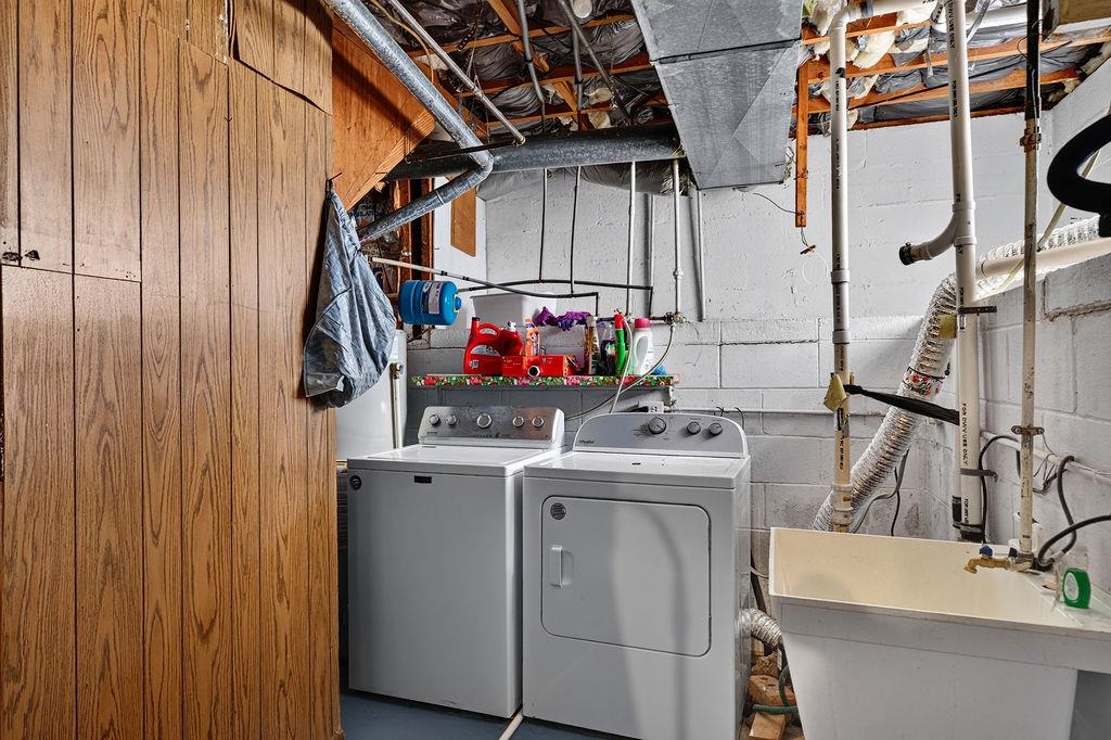 2212 MT VERNON ST, WAYNESBORO, Virginia 22980, 3 Bedrooms Bedrooms, ,2 BathroomsBathrooms,Residential,2212 MT VERNON ST,2212 MT VERNON ST,679678 MLS # 679678 2212 MT VERNON ST, WAYNESBORO, Virginia 22980, 3 Bedrooms Bedrooms, ,2 BathroomsBathrooms,Residential,2212 MT VERNON ST,2212 MT VERNON ST,679678 MLS # 679678