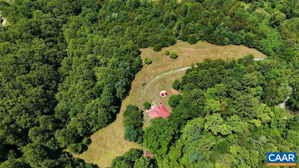 10598 PATRICK HENRY HWY, ROSELAND, Virginia 22967, 3 Bedrooms Bedrooms, ,2 BathroomsBathrooms,Residential,10598 PATRICK HENRY HWY,679679 MLS # 679679 10598 PATRICK HENRY HWY, ROSELAND, Virginia 22967, 3 Bedrooms Bedrooms, ,2 BathroomsBathrooms,Residential,10598 PATRICK HENRY HWY,679679 MLS # 679679